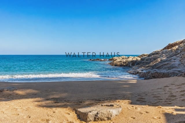 4 soveværelse Villa til salg i Sant Feliu de Guíxols - € 1.770.000 (Ref: 9853051)
