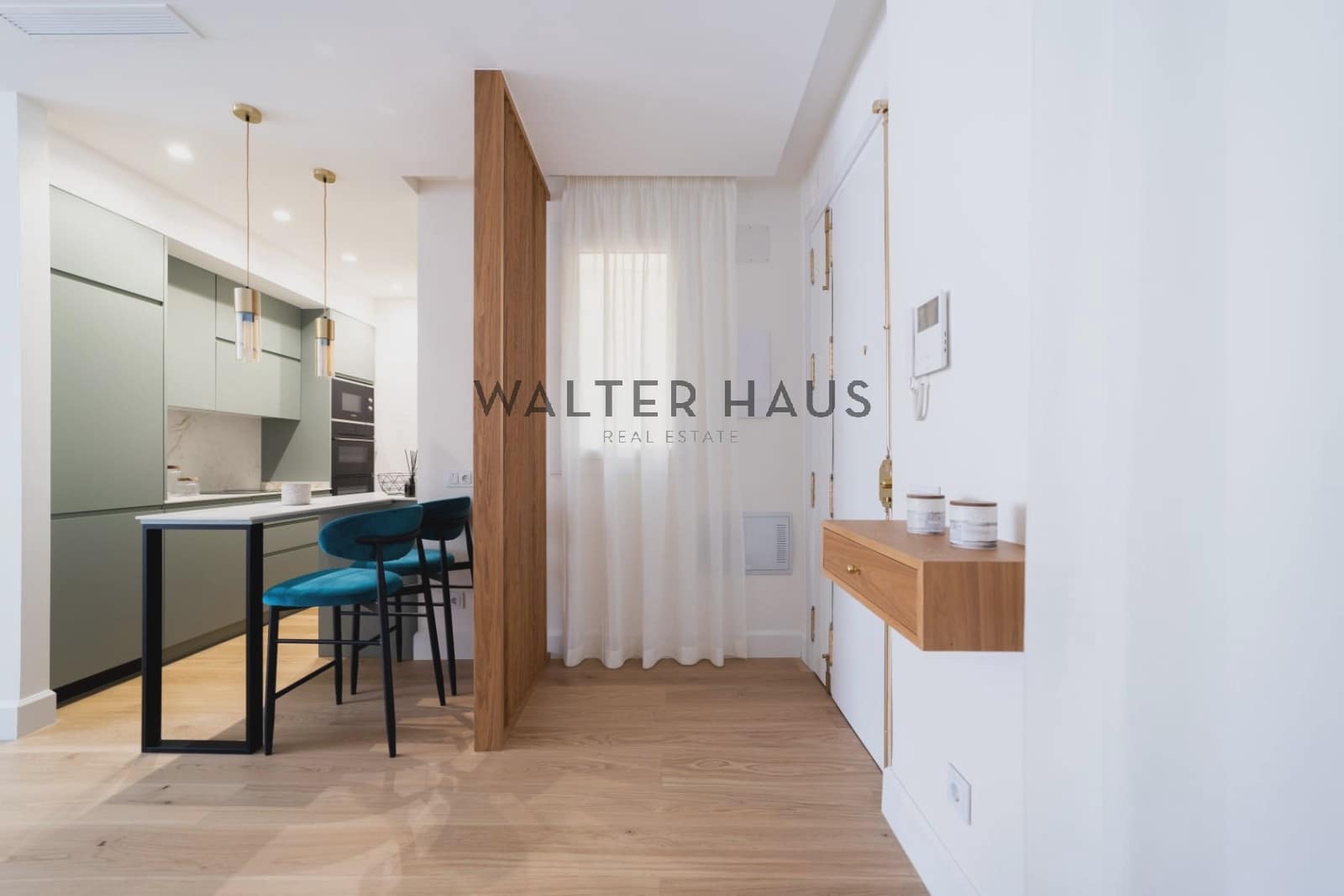 2 bedroom Flat for sale in Madrid city - € 1,495,000 (Ref: 9854630)