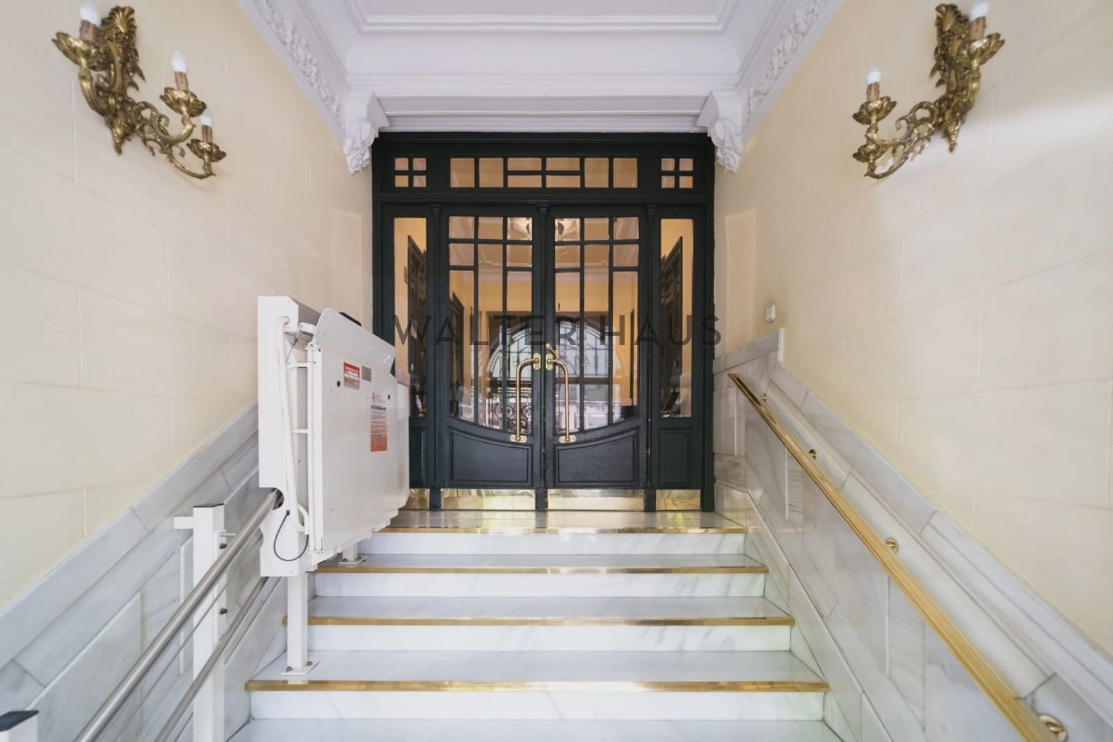 2 bedroom Flat for sale in Madrid city - € 1,495,000 (Ref: 9854630)