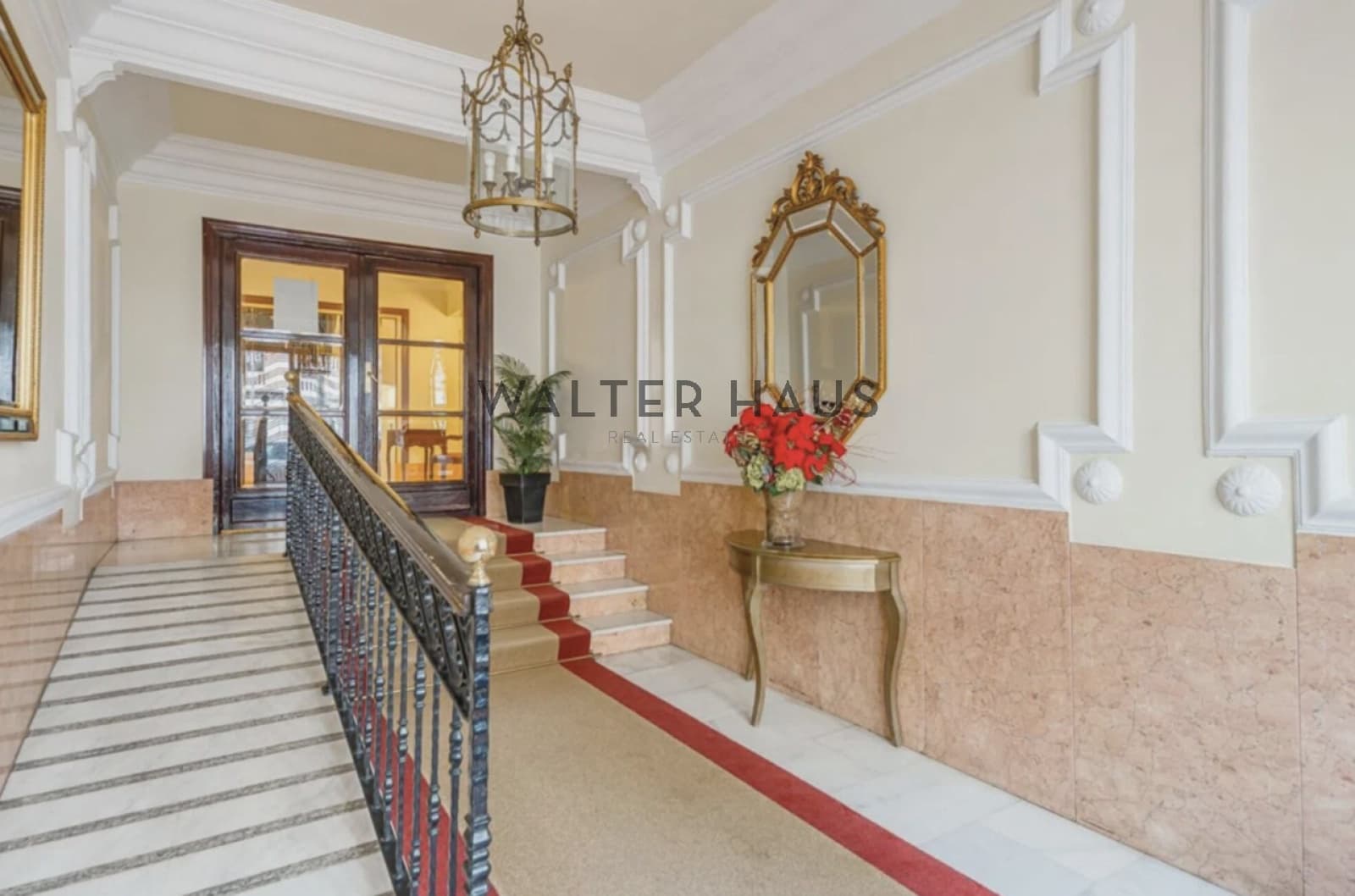 4 soveværelse Lejlighed til salg i Madrid by - € 1.150.000 (Ref: 9858554)