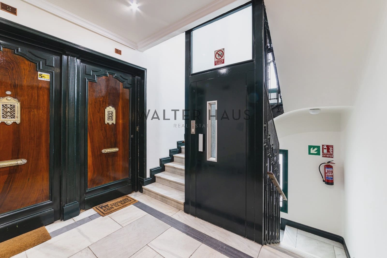 4 sovrum Lägenhet att hyra i Madrid stad - 2 700 € (Ref: 9861202)