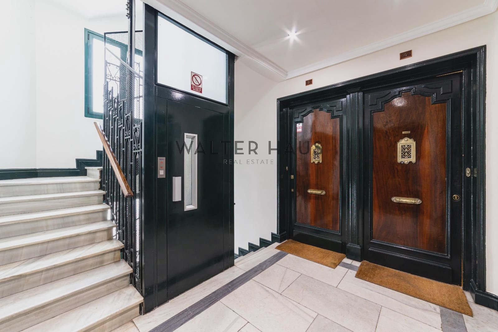 4 sovrum Lägenhet att hyra i Madrid stad - 2 700 € (Ref: 9861202)