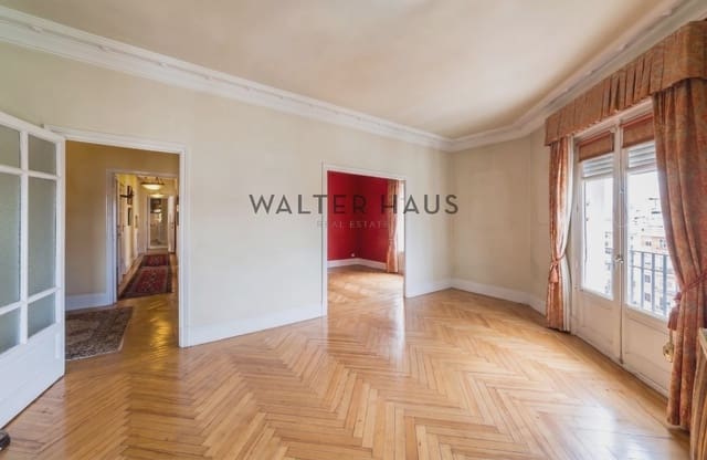 5 bedroom Flat for sale in Gaztambide, Madrid city - € 1,795,000 (Ref: 9861204)
