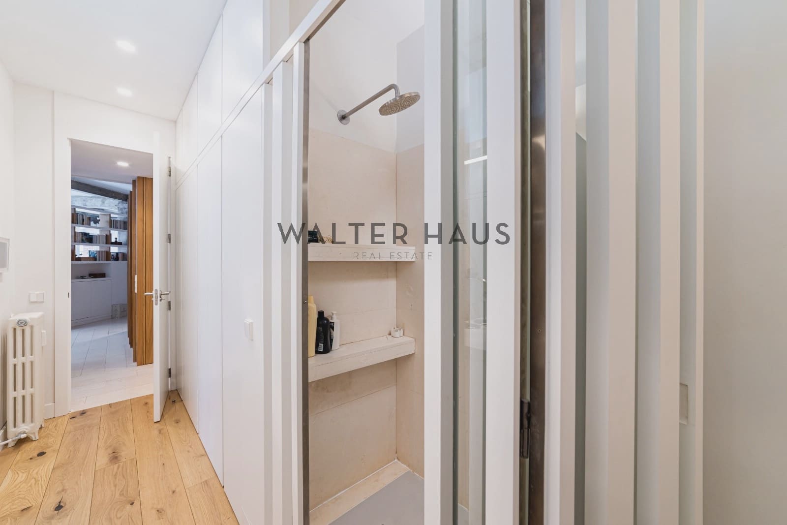 4 sovrum Lägenhet till salu i Madrid stad - 1 790 000 € (Ref: 9863735)