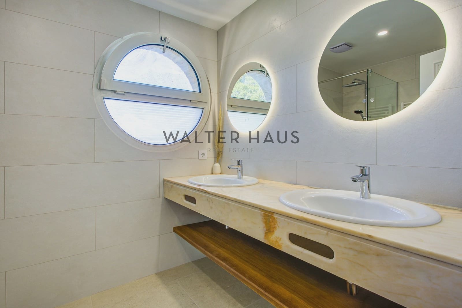4 Zimmer Villa zu verkaufen in Santa Cristina d'Aro - 1.230.000 € (Ref: 9865547)