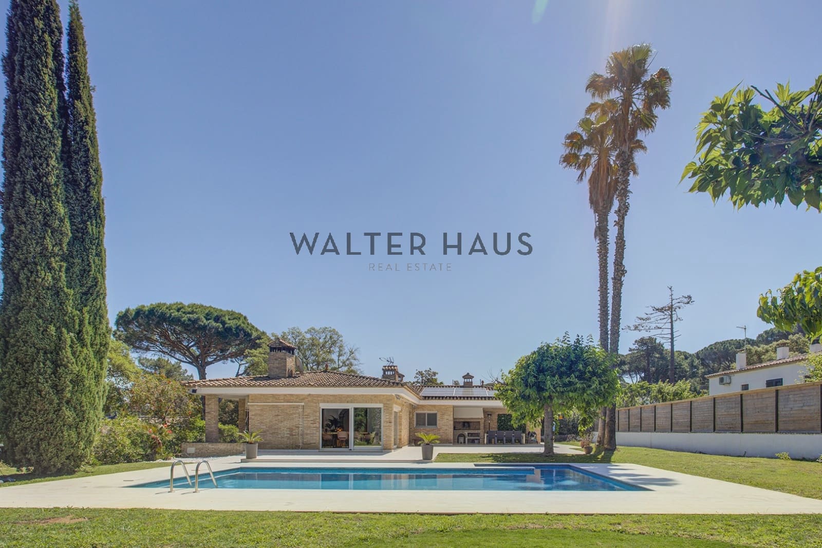 4 Zimmer Villa zu verkaufen in Santa Cristina d'Aro - 1.230.000 € (Ref: 9865547)