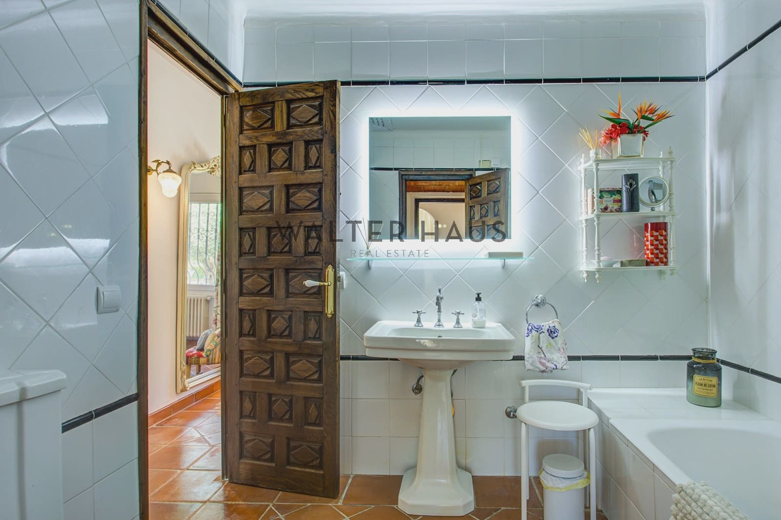 5 bedroom Villa for sale in Santa Cristina d'Aro - € 1,149,000 (Ref: 9865947)