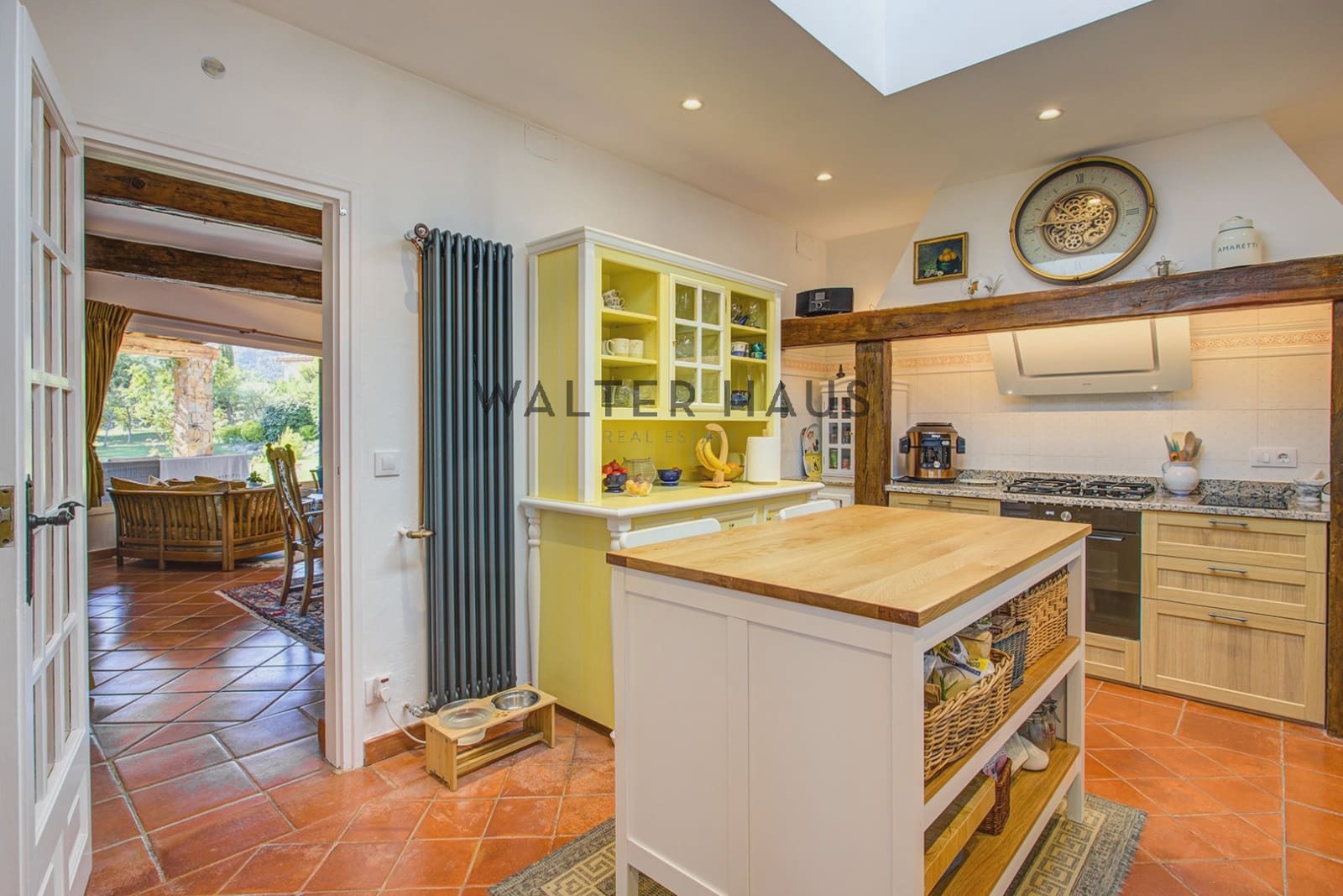 5 bedroom Villa for sale in Santa Cristina d'Aro - € 1,149,000 (Ref: 9865947)