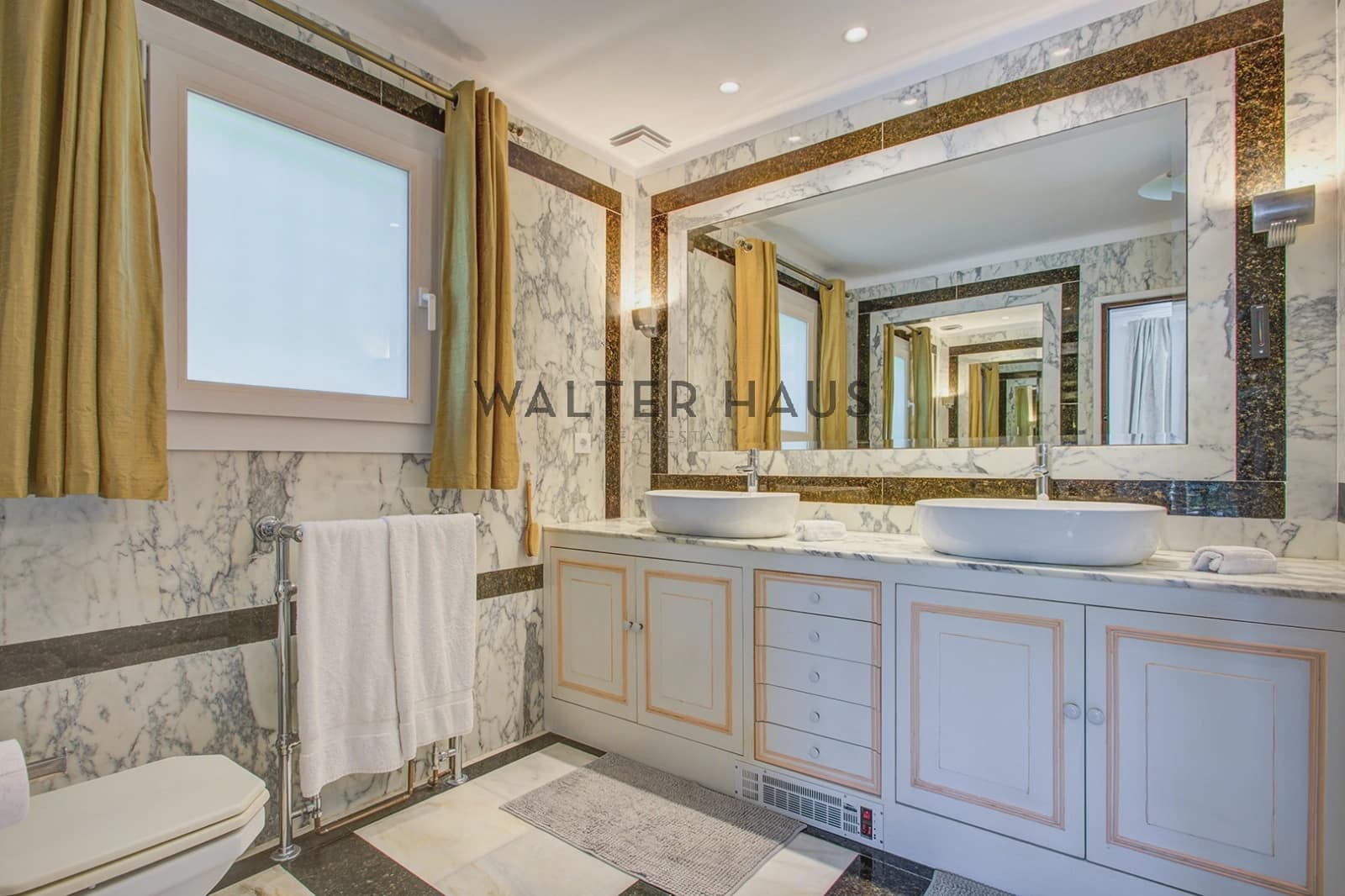 5 bedroom Villa for sale in Santa Cristina d'Aro - € 1,149,000 (Ref: 9865947)