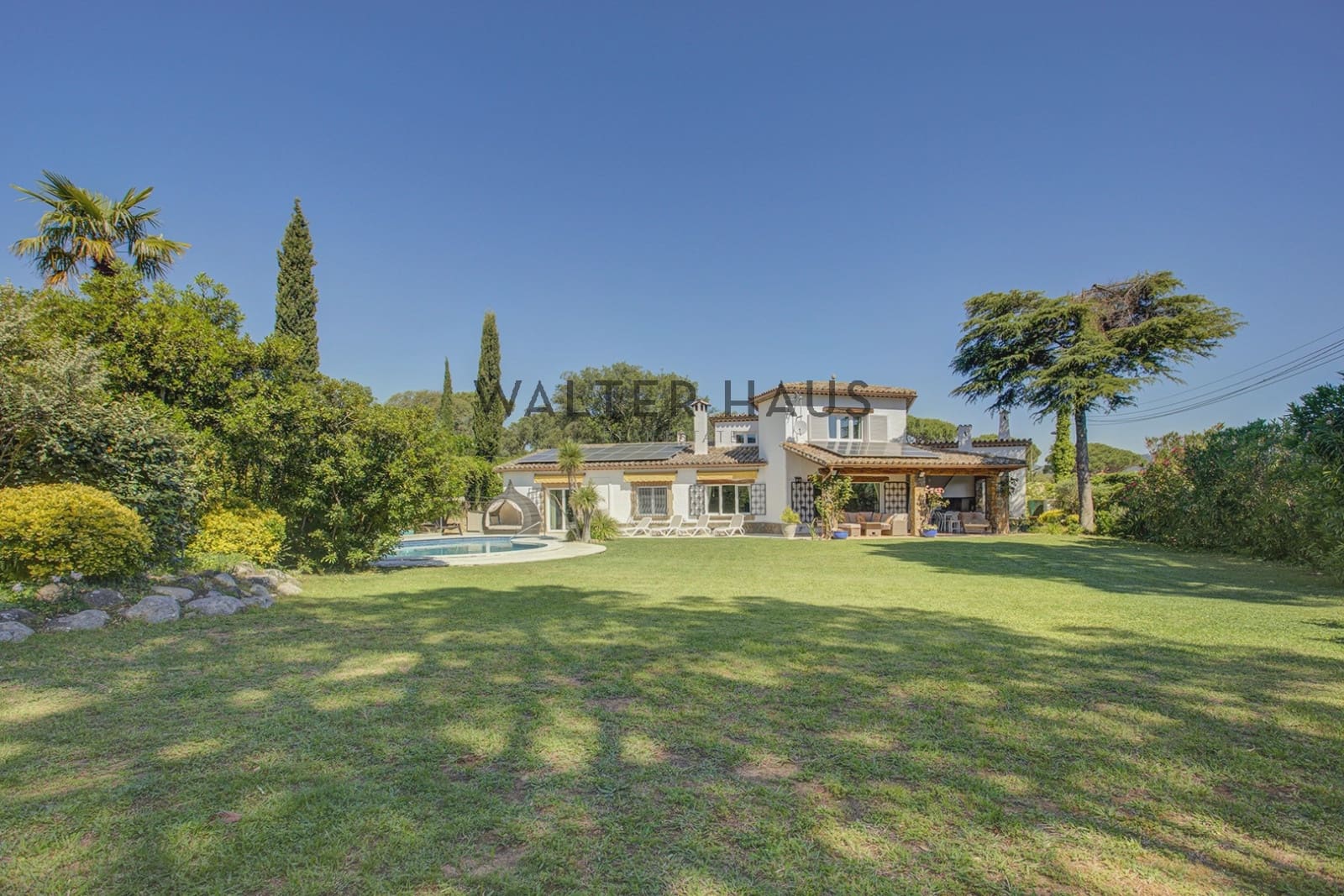 5 bedroom Villa for sale in Santa Cristina d'Aro - € 1,149,000 (Ref: 9865947)