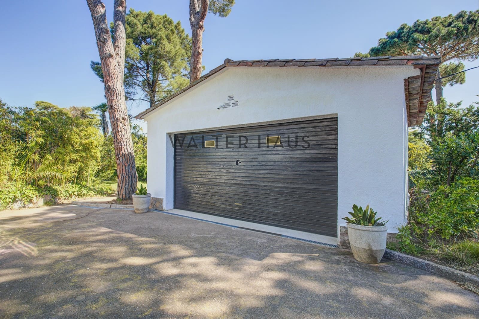 5 bedroom Villa for sale in Santa Cristina d'Aro - € 1,149,000 (Ref: 9865947)