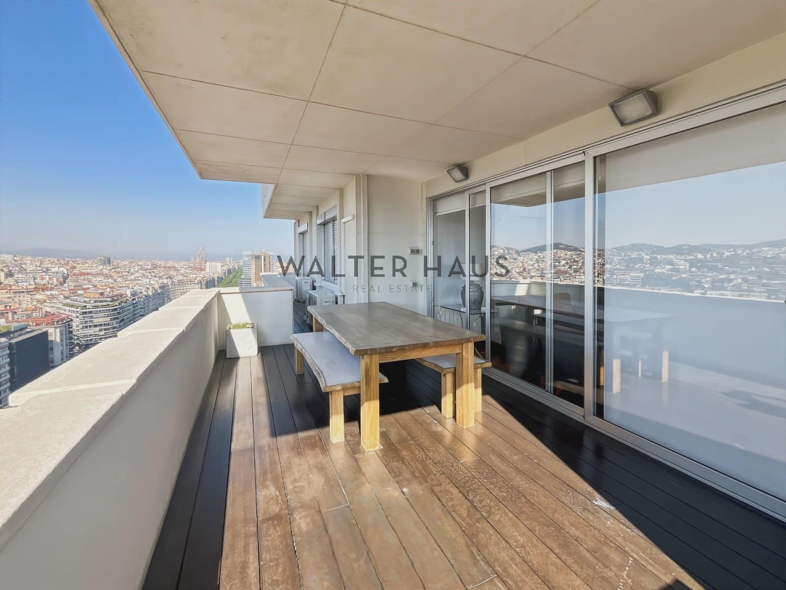 3 makuuhuone Asunto vuokrattavana paikassa Barcelona kaupunki mukana 
autotalli - 3 695 € (Ref: 9866092)