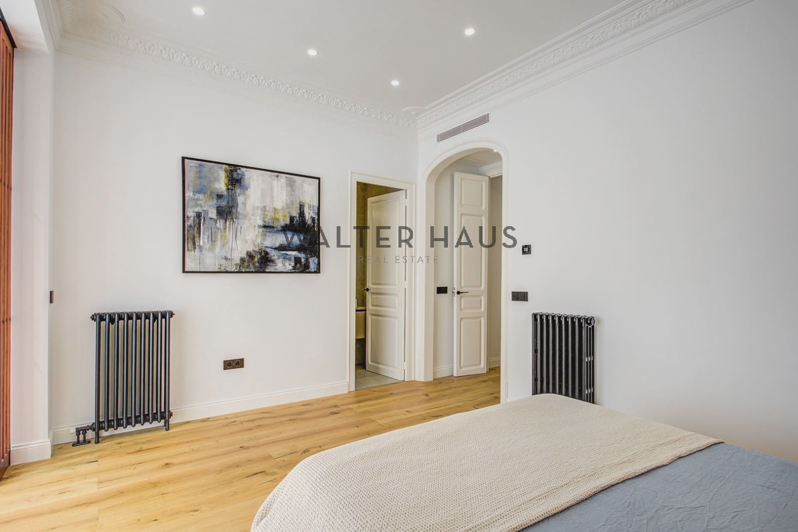 3 slaapkamer Flat te koop in Barcelona stad - € 1.250.000 (Ref: 9866202)