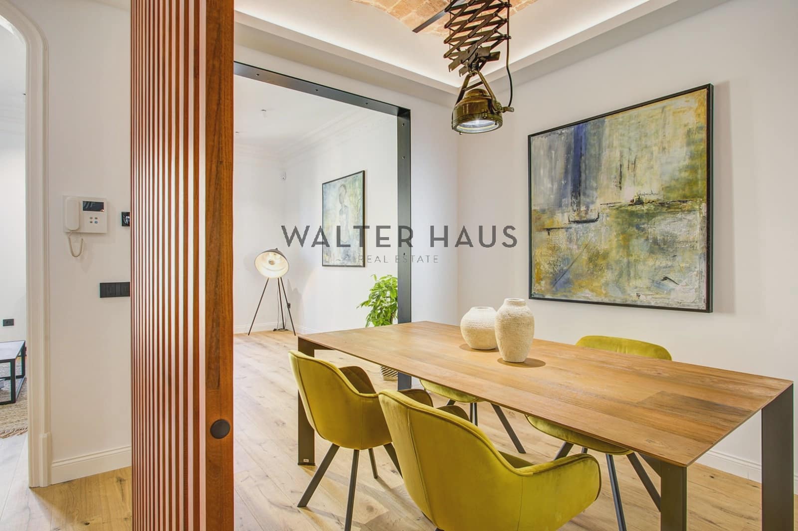 3 slaapkamer Flat te koop in Barcelona stad - € 1.250.000 (Ref: 9866202)