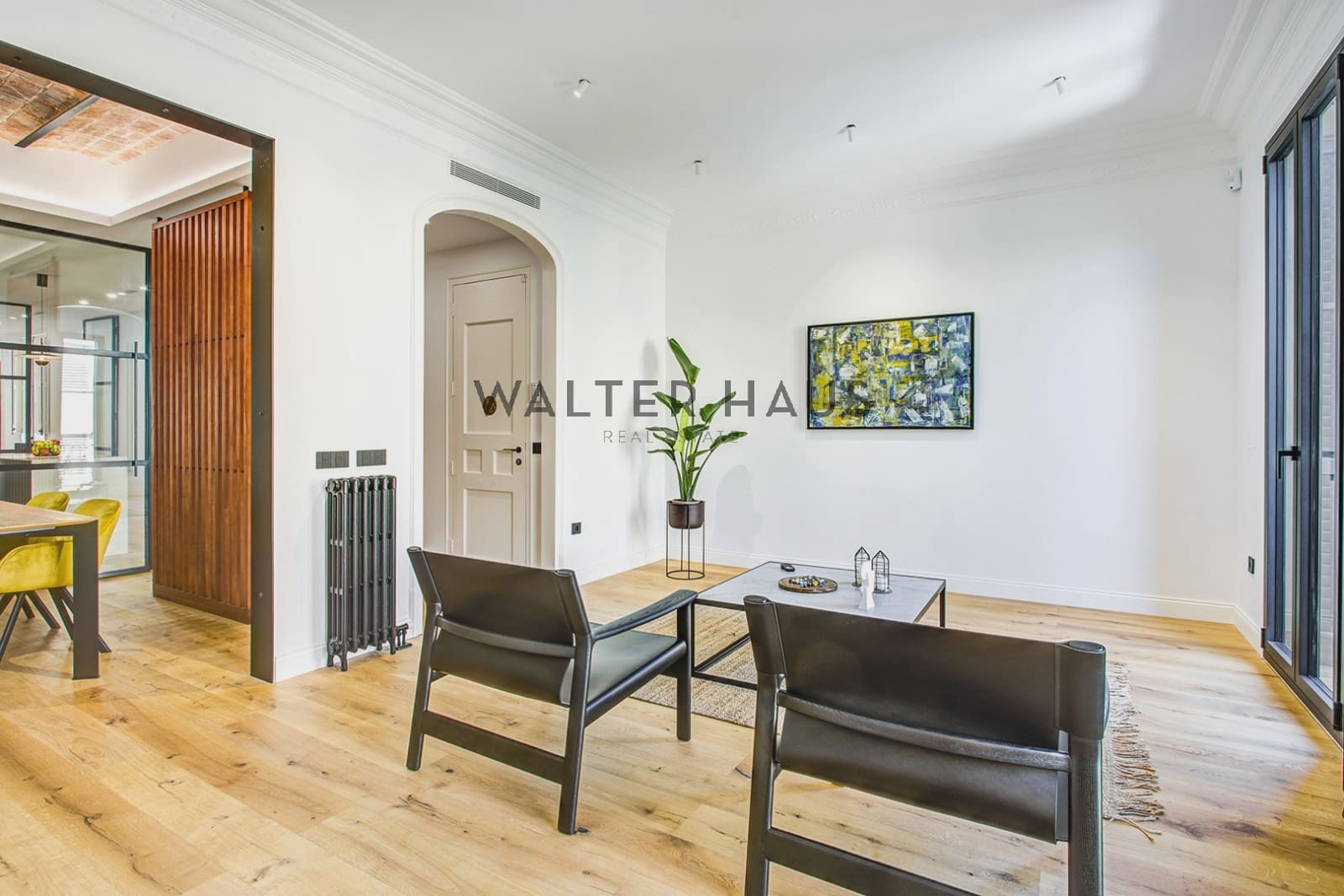 3 slaapkamer Flat te koop in Barcelona stad - € 1.250.000 (Ref: 9866202)