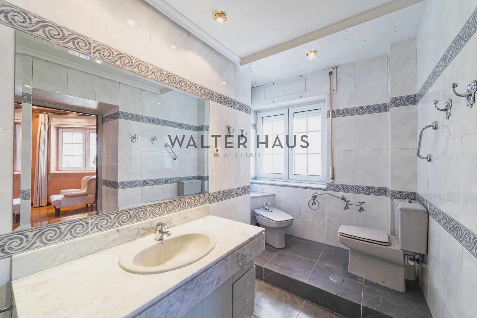 5 soverom Leilighet til salgs i Madrid by - € 2 650 000 (Ref: 9872743)