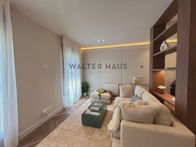 2 soveværelse Lejlighed til salg i Rios Rosas, Madrid by - € 980.000 (Ref: 9875327)