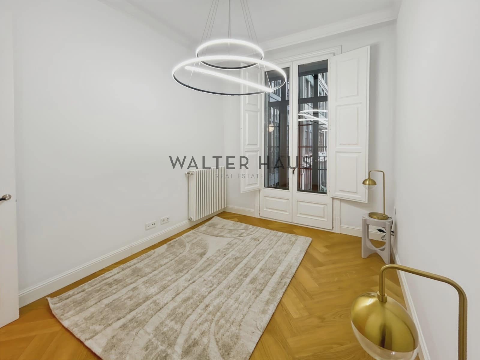 3 soveværelse Lejlighed til leje i Barcelona by med swimmingpool - € 10.000 (Ref: 9877451)