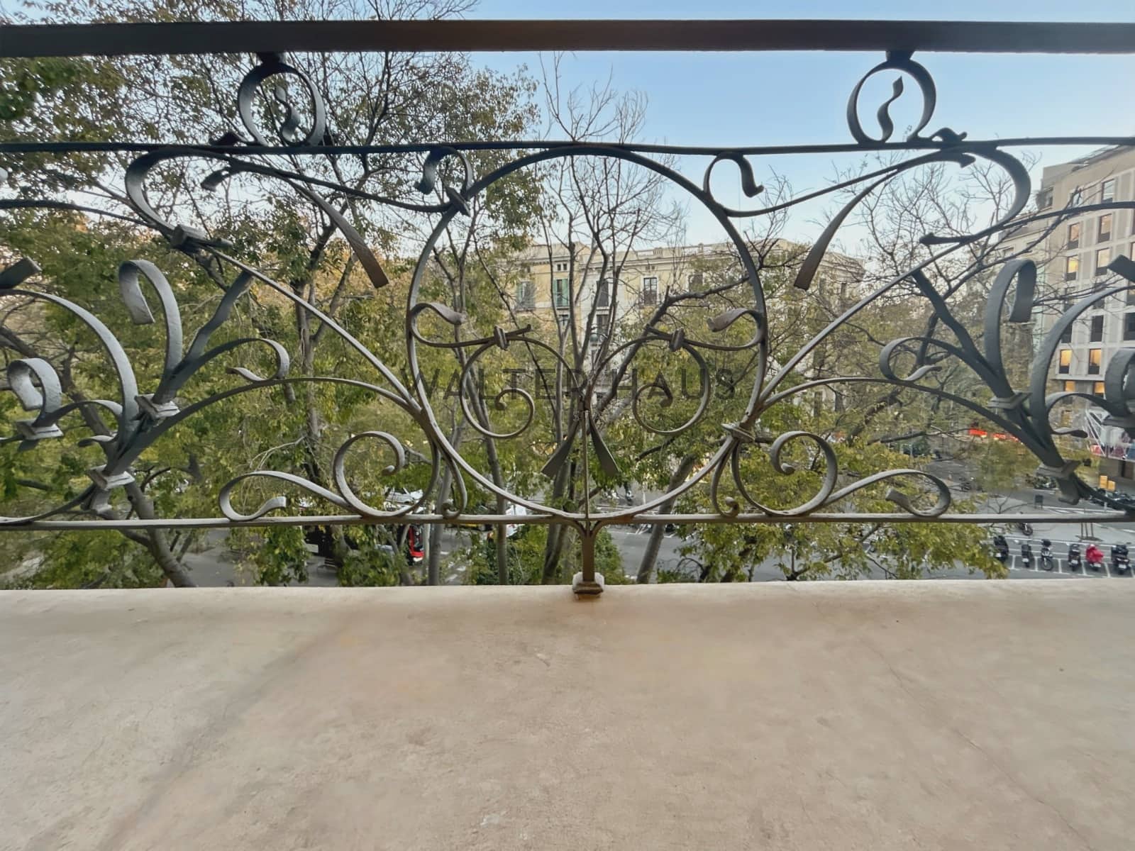 3 soveværelse Lejlighed til leje i Barcelona by med swimmingpool - € 10.000 (Ref: 9877451)