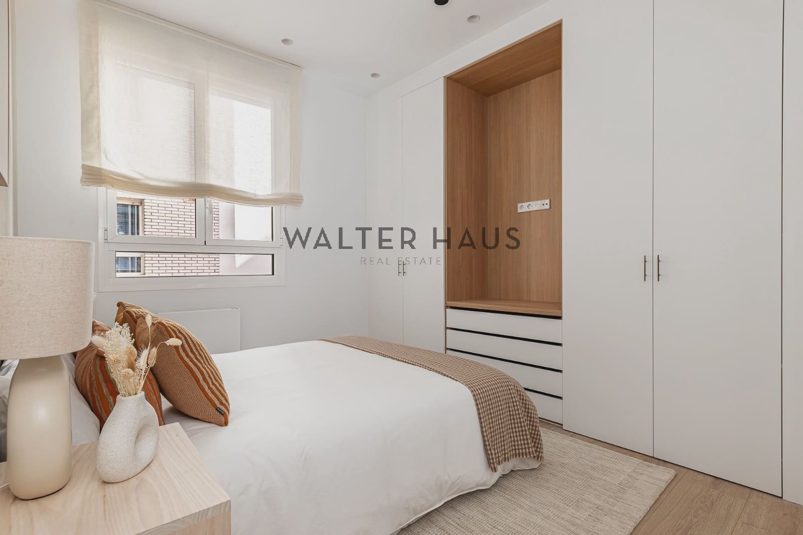 4 soveværelse Lejlighed til salg i Madrid by - € 1.295.000 (Ref: 9877568)