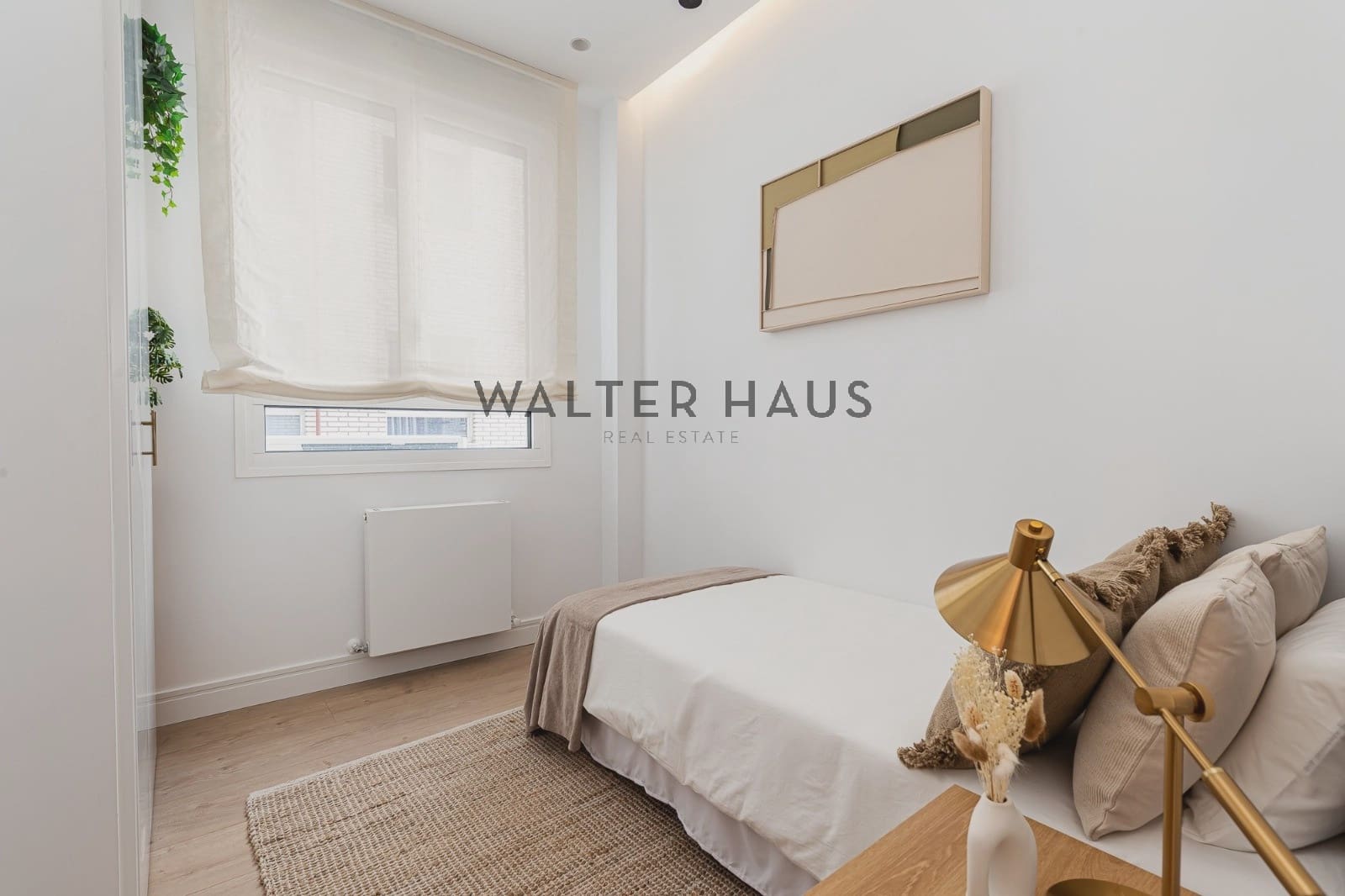 4 soveværelse Lejlighed til salg i Madrid by - € 1.295.000 (Ref: 9877568)