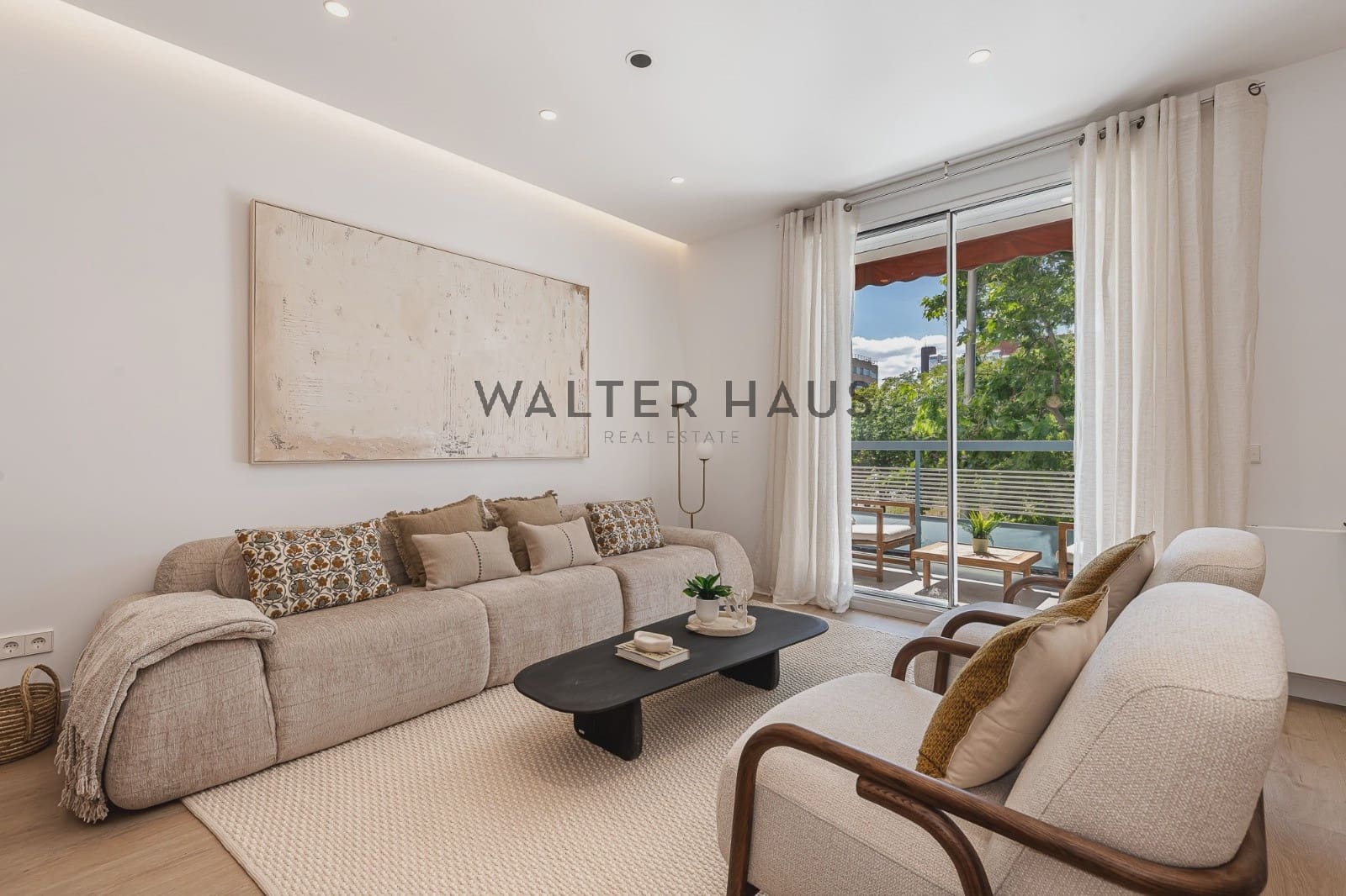 4 soveværelse Lejlighed til salg i Madrid by - € 1.295.000 (Ref: 9877568)