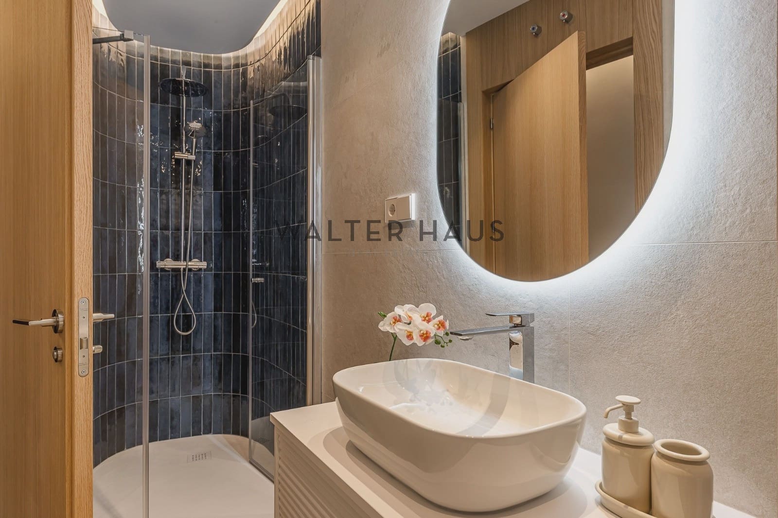 4 soveværelse Lejlighed til salg i Madrid by - € 1.295.000 (Ref: 9877568)