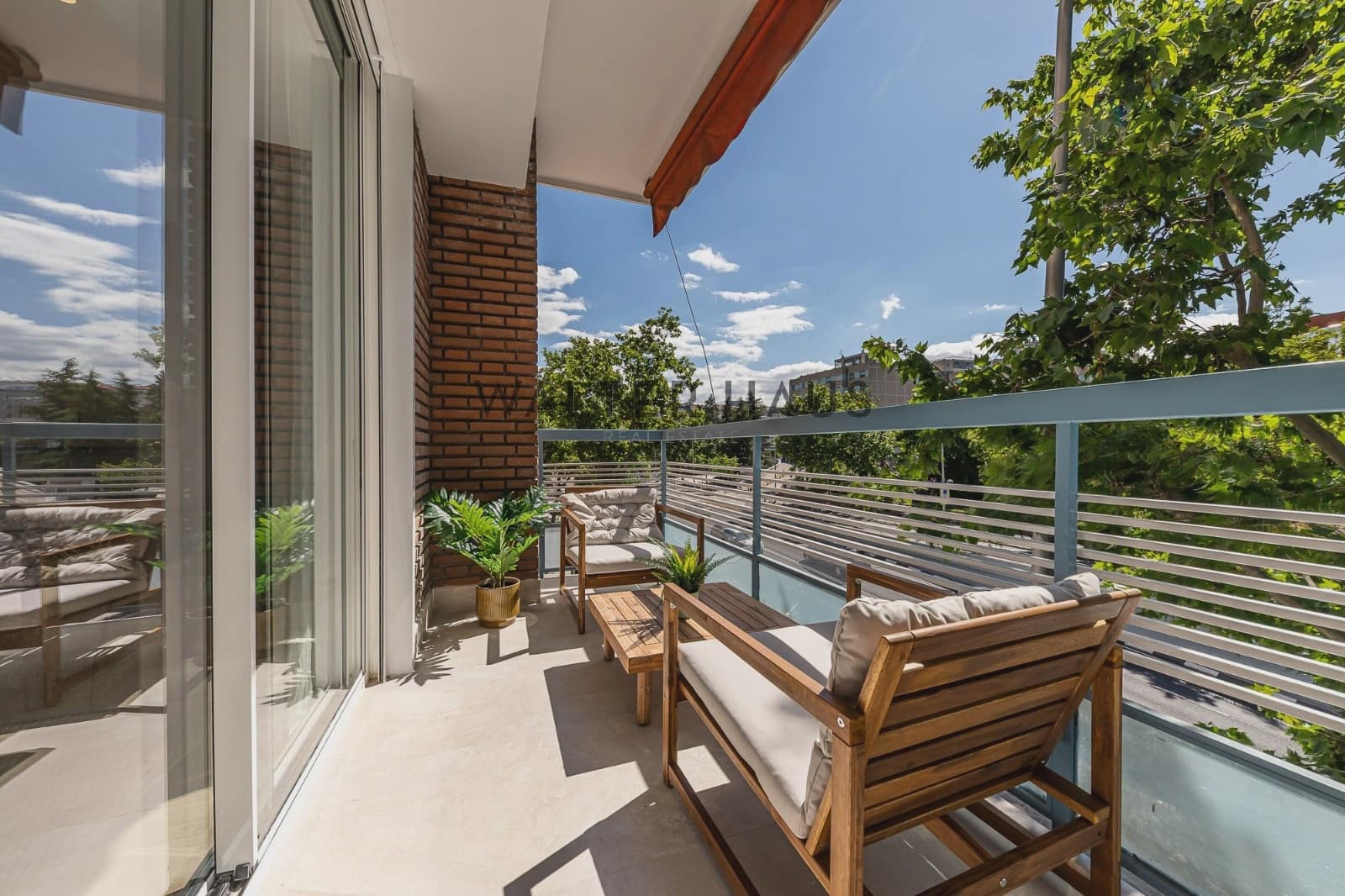 4 soveværelse Lejlighed til salg i Madrid by - € 1.295.000 (Ref: 9877568)