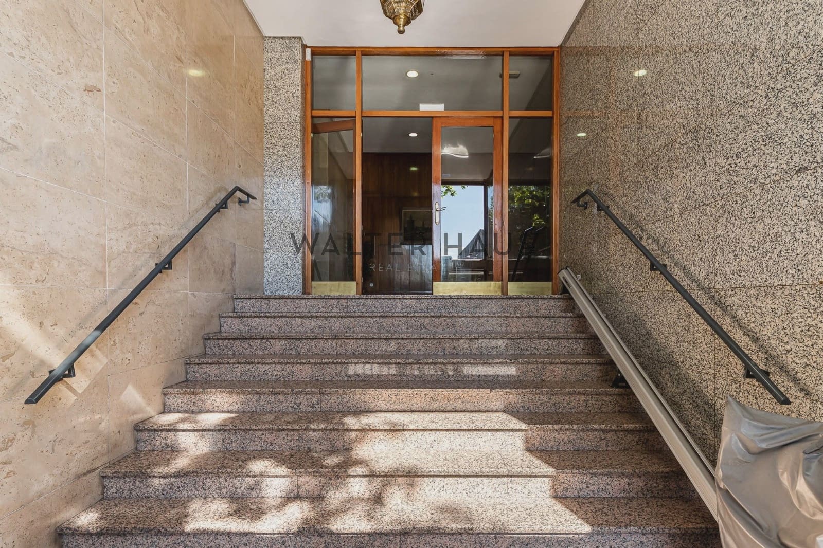 4 soveværelse Lejlighed til salg i Madrid by - € 1.295.000 (Ref: 9877568)