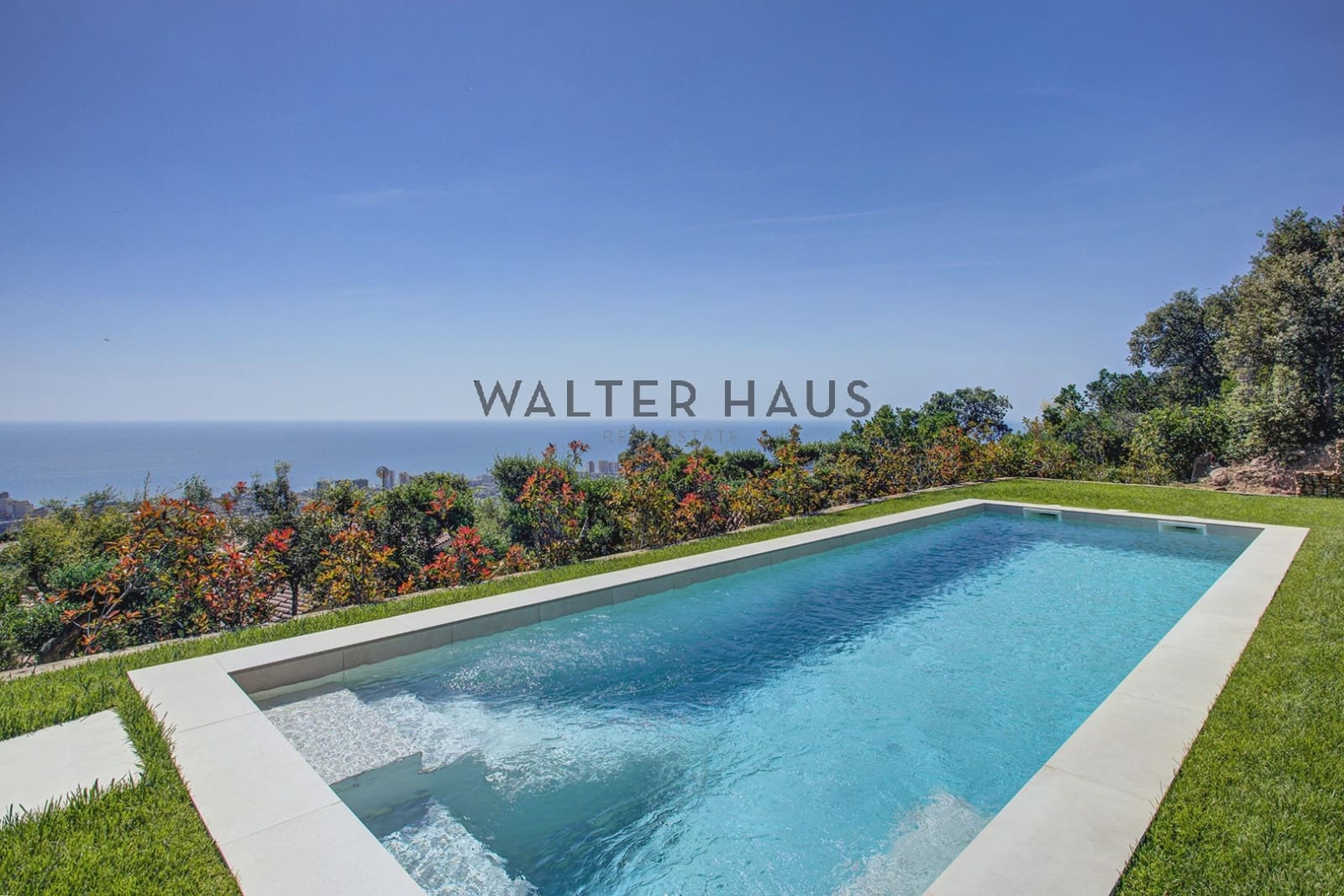 4 soveværelse Villa til salg i Platja d'Aro - € 1.980.000 (Ref: 9879887)