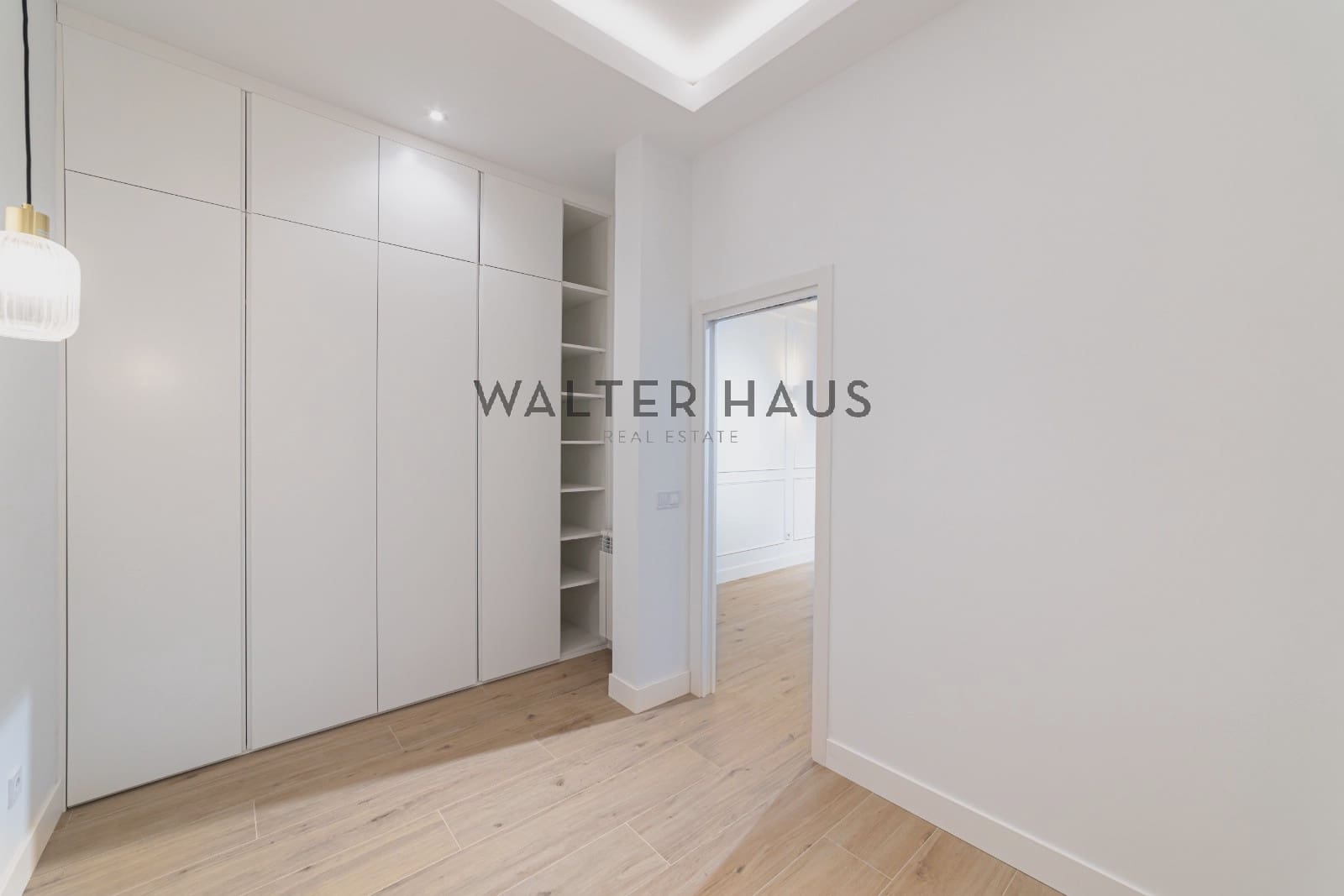 2 slaapkamer Flat te koop in Madrid stad - € 718.000 (Ref: 9879888)