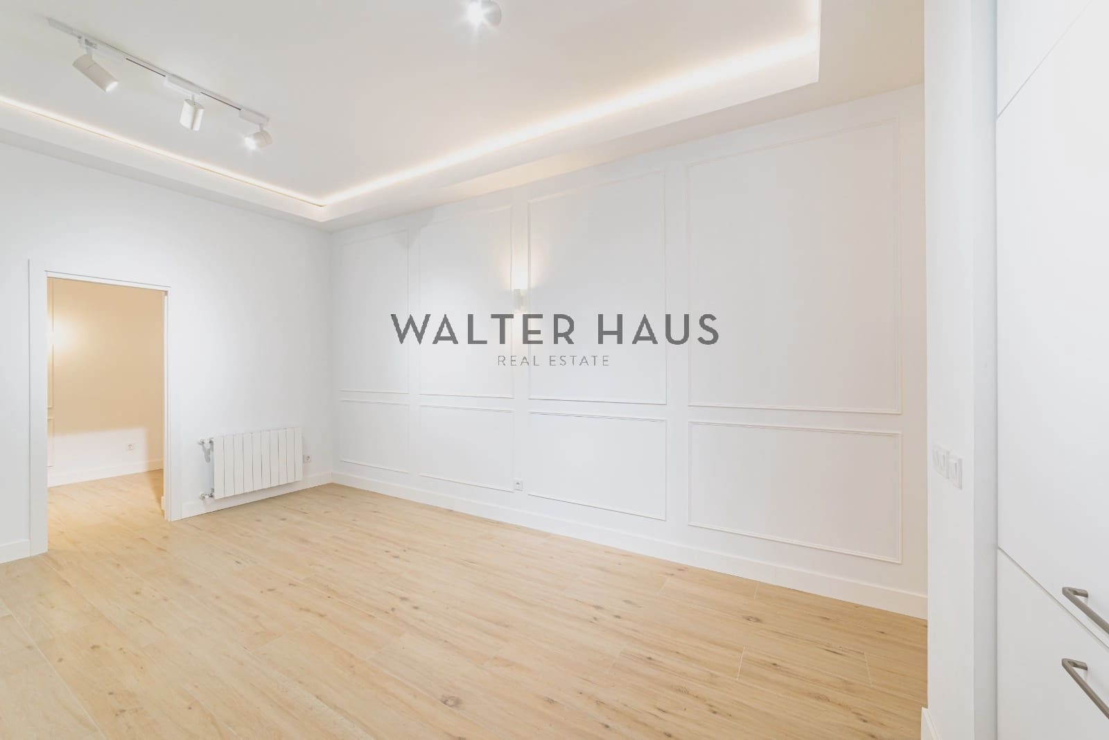 2 slaapkamer Flat te koop in Madrid stad - € 718.000 (Ref: 9879888)