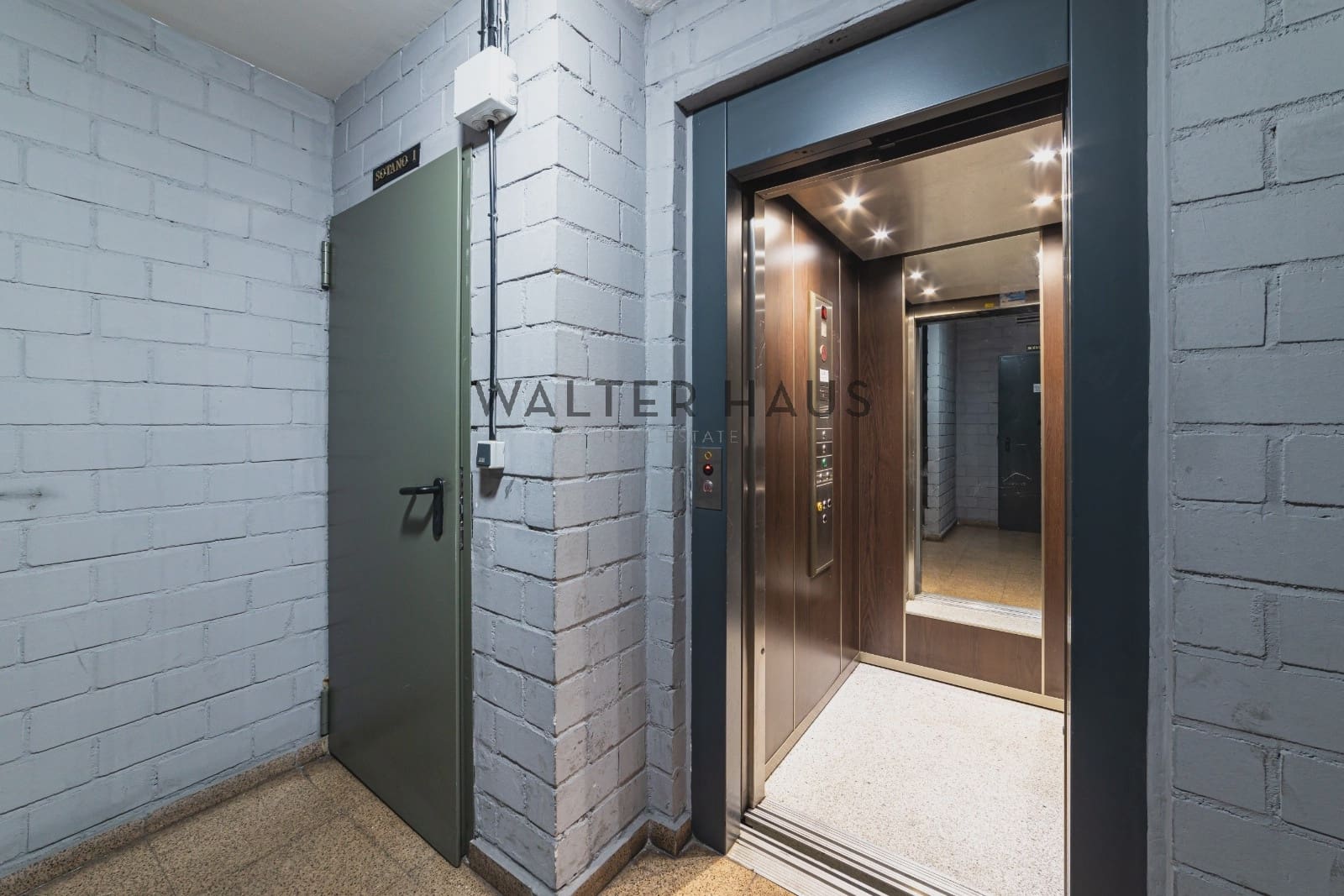 3 sypialnia Mieszkanie na sprzedaż w Miasto Madryt - 995 000 € (Ref: 9880231)