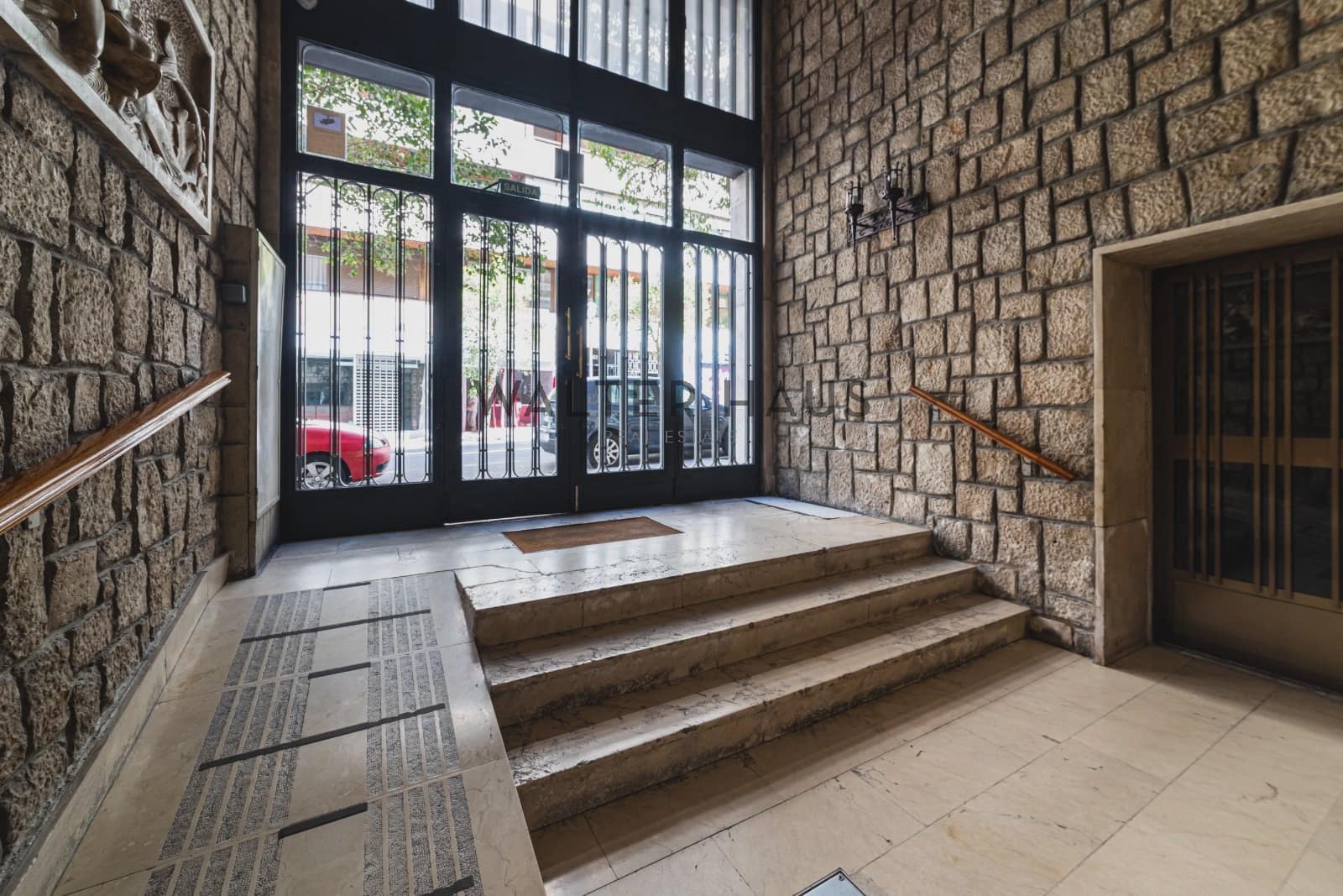 4 makuuhuone Asunto myytävänä paikassa Madrid kaupunki - 1 798 000 € (Ref: 9880305)