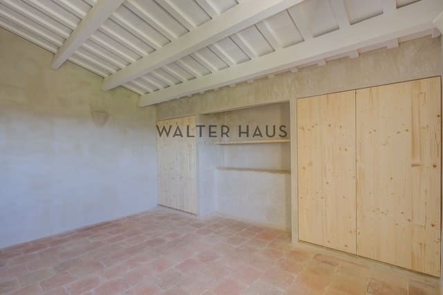 Chalet de 4 habitaciones en Platja d'Aro, Castell-Platja d'Aro en venta - 1.875.000 € (Ref: 9882616)
