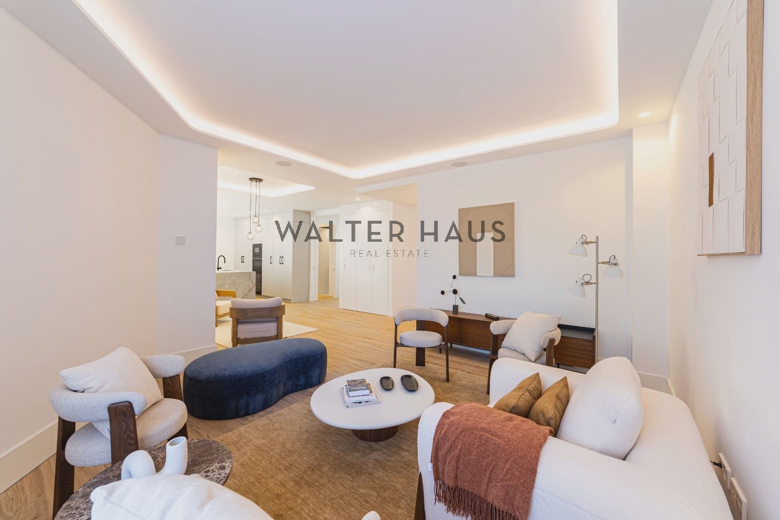 3 soveværelse Lejlighed til salg i Madrid by - € 1.995.000 (Ref: 9882617)