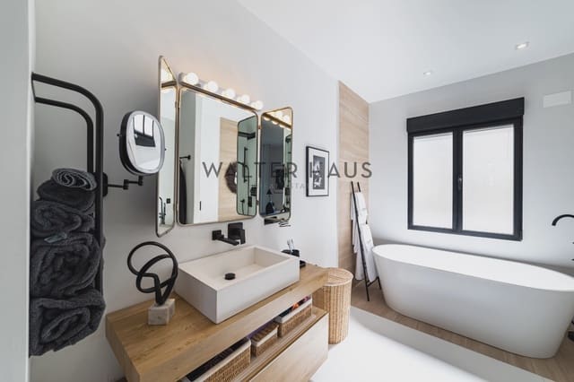1 chambre Appartement à vendre à Hispanoamérica, Madrid ville - 850 000 € (Ref: 9891345)