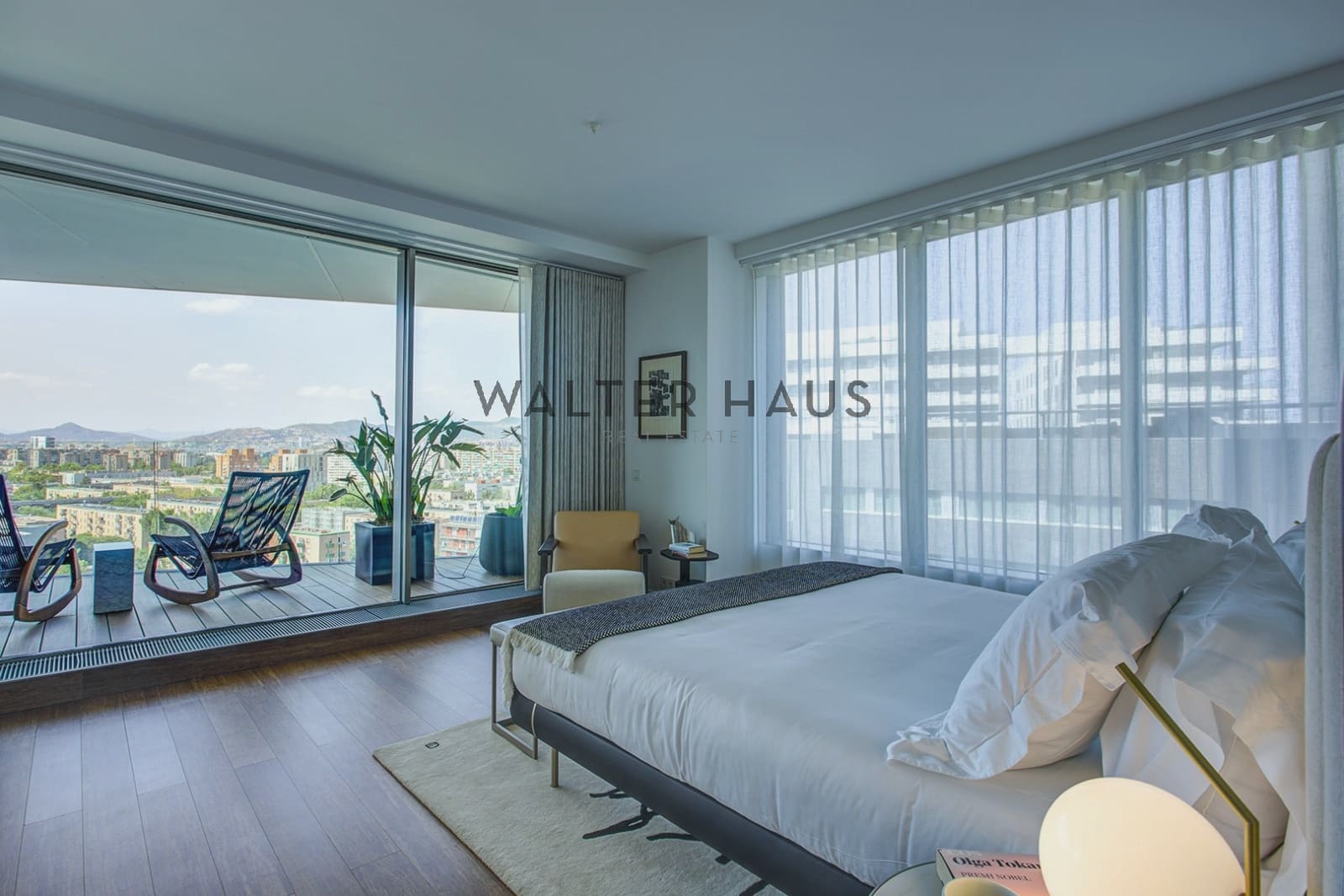 3 soveværelse Lejlighed til salg i Barcelona by - € 2.250.000 (Ref: 9893149)