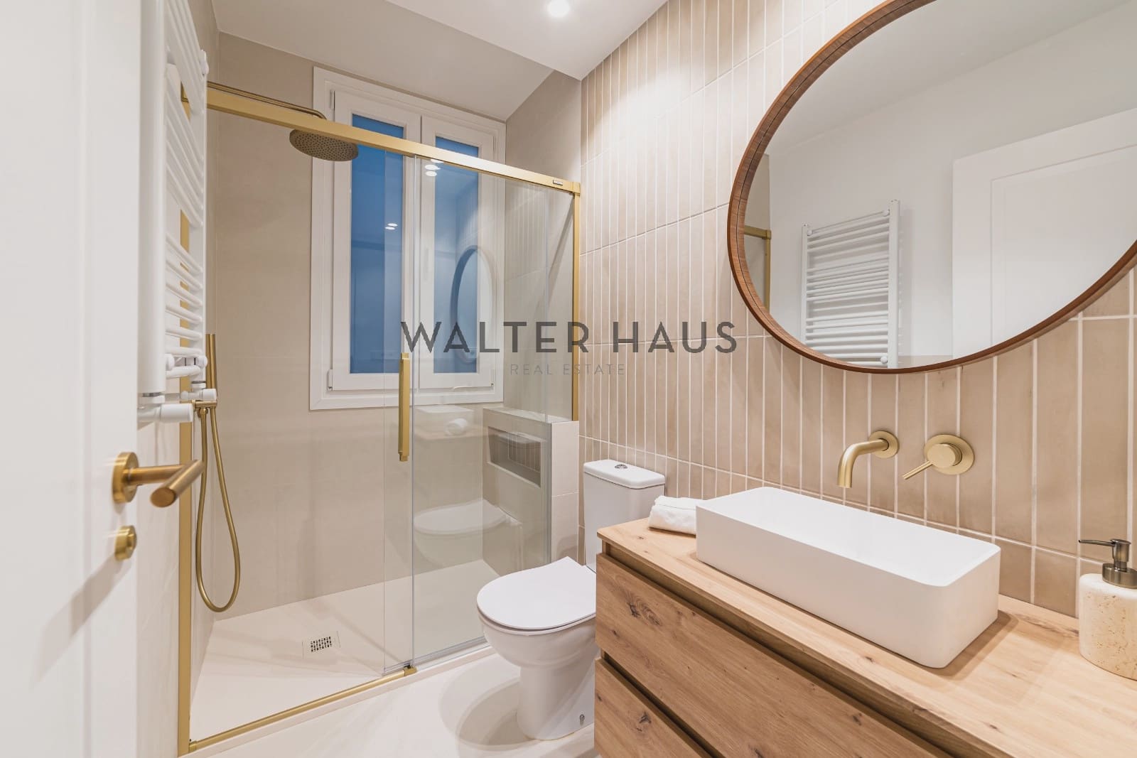 2 slaapkamer Flat te koop in Madrid stad - € 1.490.000 (Ref: 9893239)