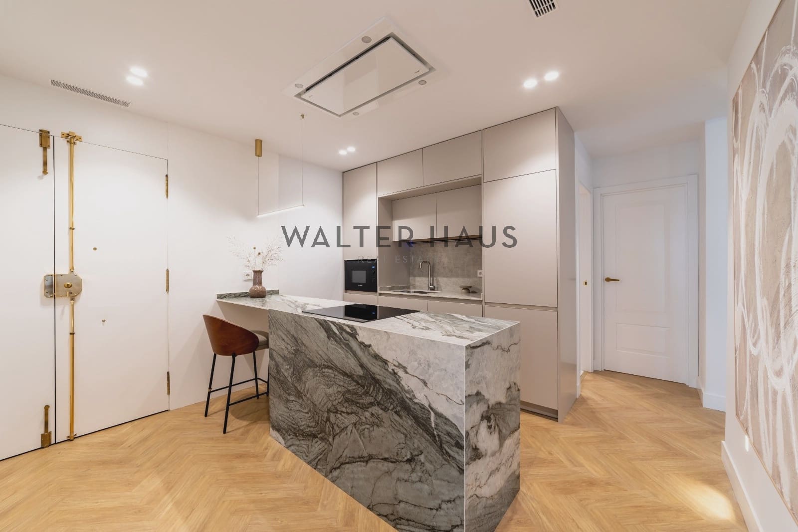 2 slaapkamer Flat te koop in Madrid stad - € 1.490.000 (Ref: 9893239)