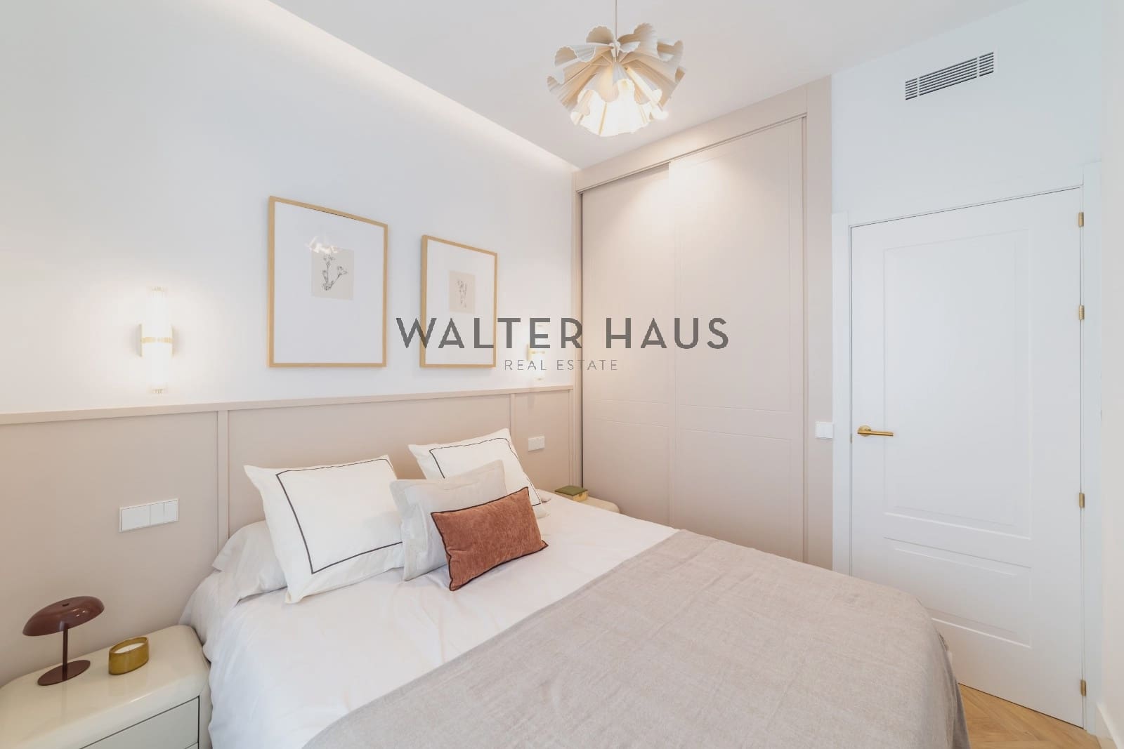 2 slaapkamer Flat te koop in Madrid stad - € 1.490.000 (Ref: 9893239)