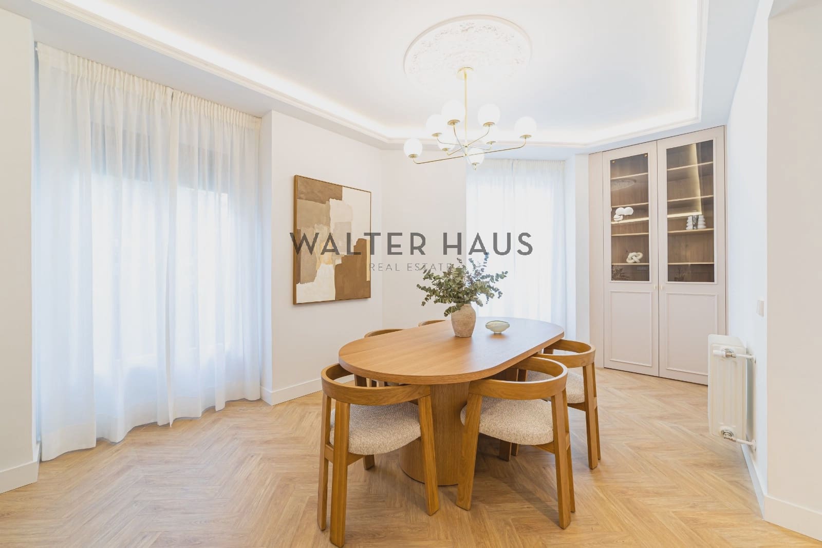 2 slaapkamer Flat te koop in Madrid stad - € 1.490.000 (Ref: 9893239)