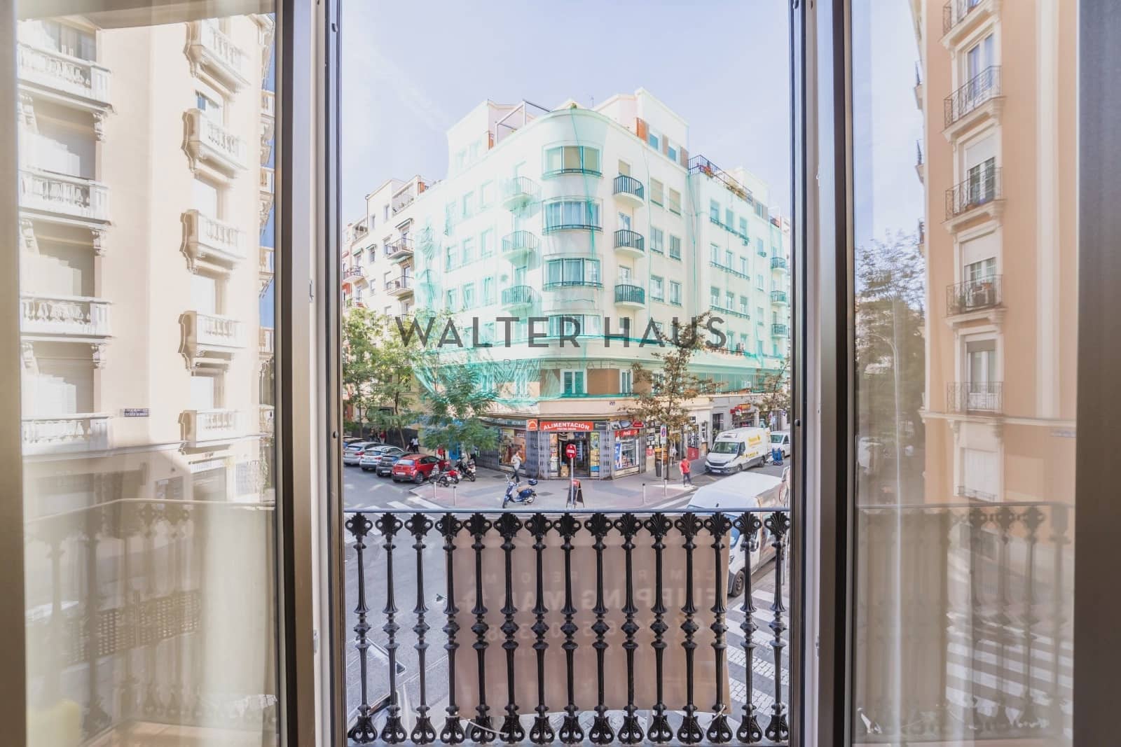 2 slaapkamer Flat te koop in Madrid stad - € 1.490.000 (Ref: 9893239)