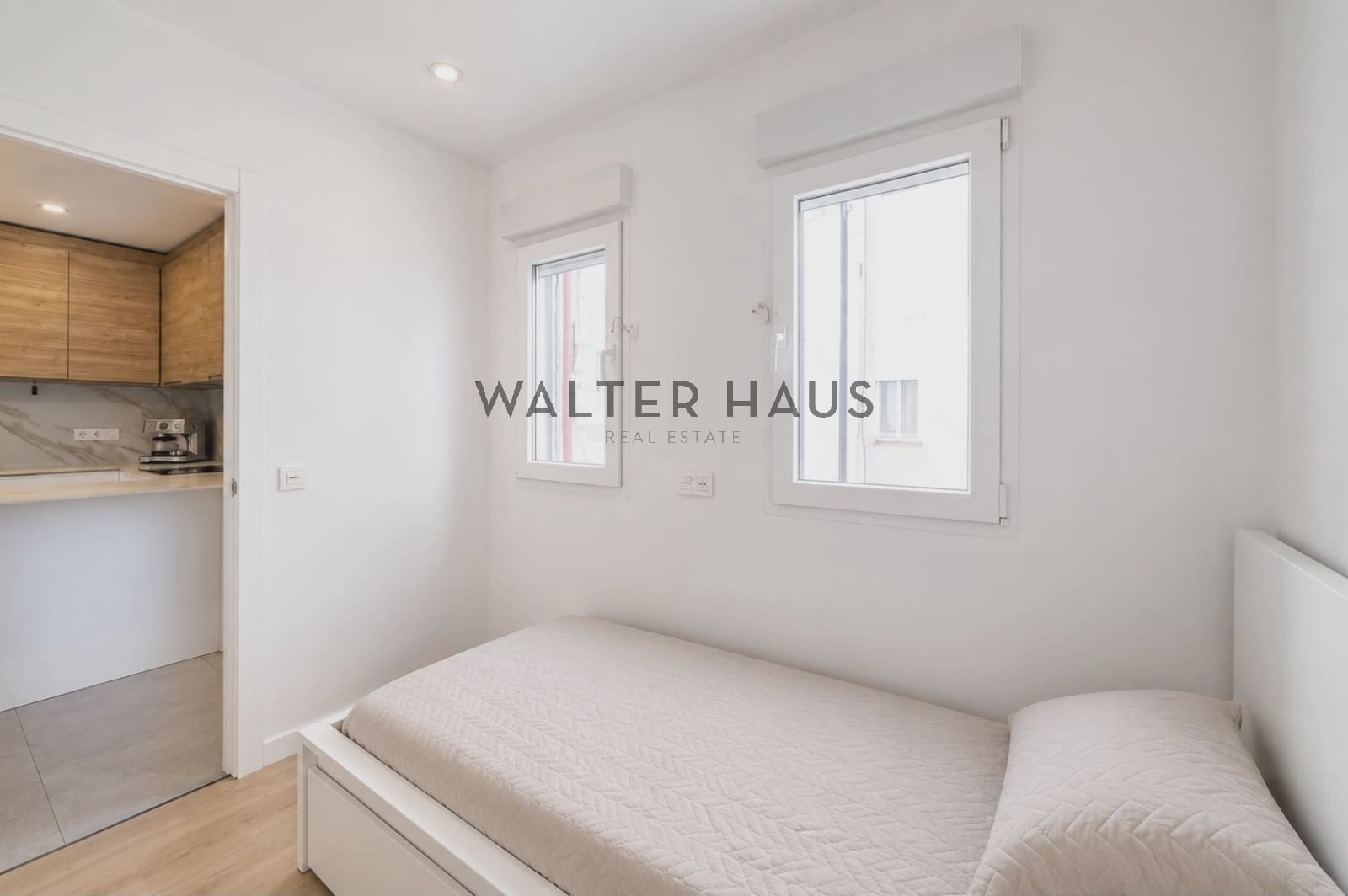 4 bedroom Flat for sale in Madrid city - € 1,695,000 (Ref: 9894925)