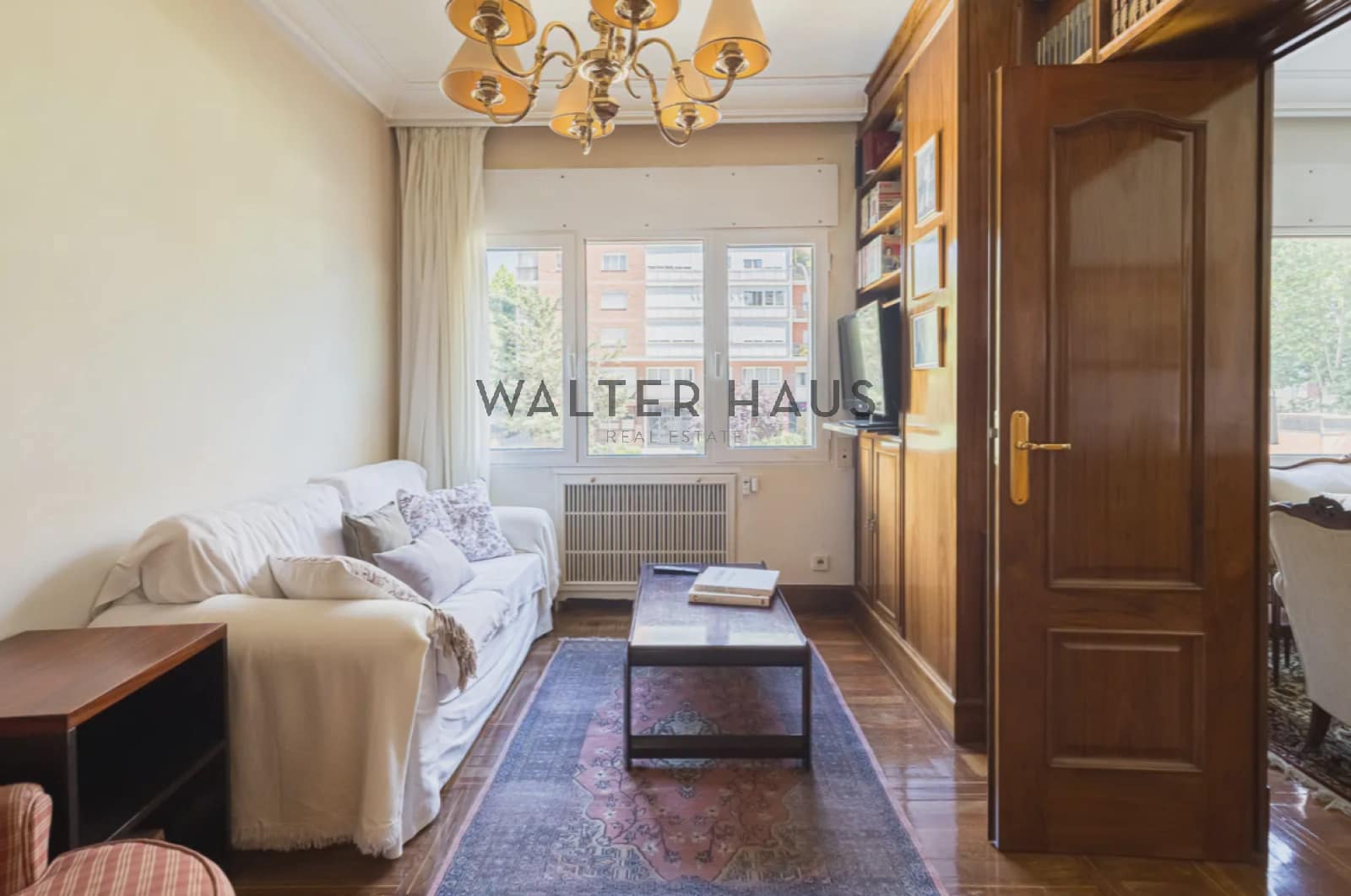 Piso de 5 habitaciones en Madrid ciudad en venta - 2.130.000 € (Ref: 9895171)