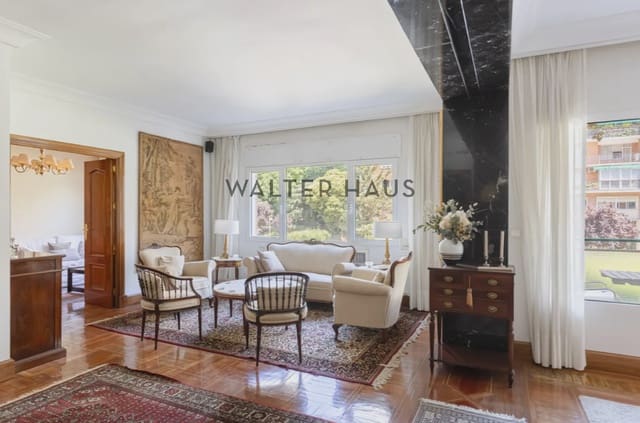 Piso de 5 habitaciones en Hispanoamérica, Madrid ciudad en venta - 2.130.000 € (Ref: 9895171)