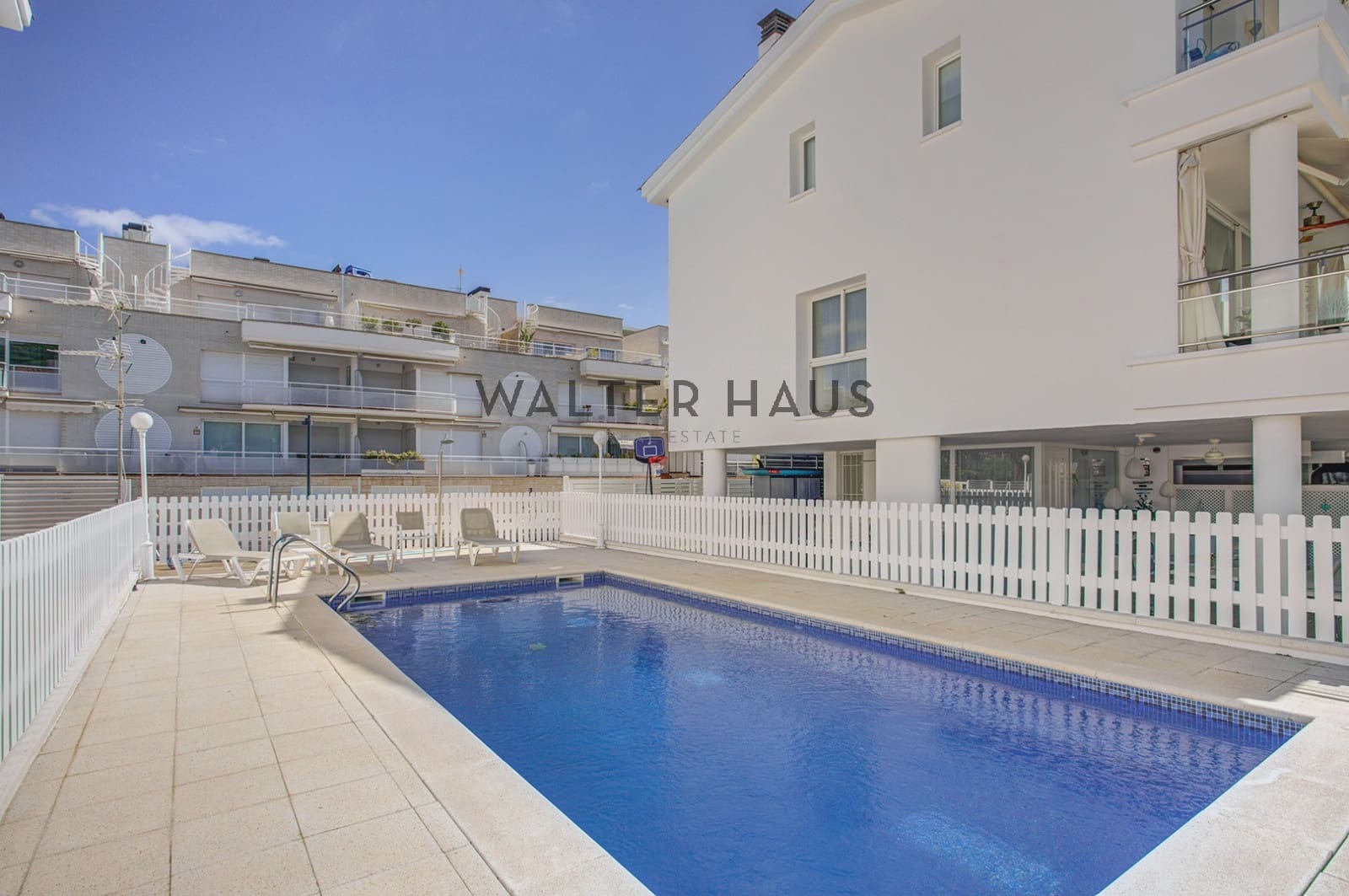 4 bedroom Villa for sale in Platja d'Aro - € 1,200,000 (Ref: 9895172)