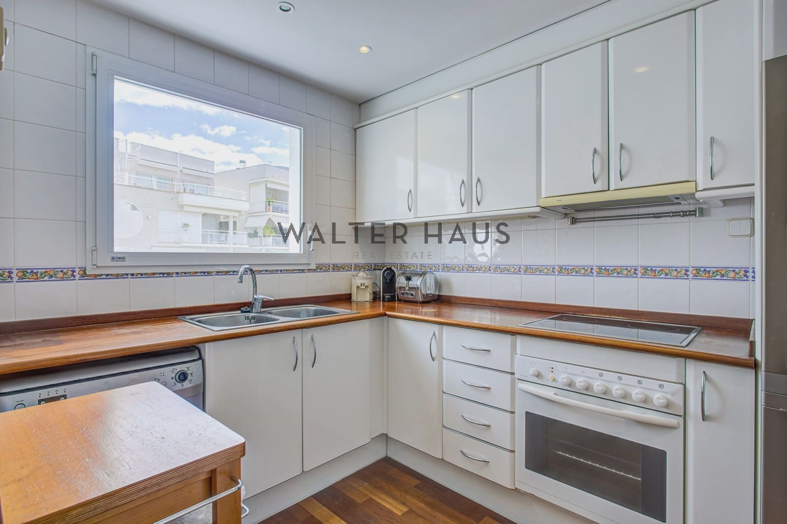 4 bedroom Villa for sale in Platja d'Aro - € 1,200,000 (Ref: 9895172)