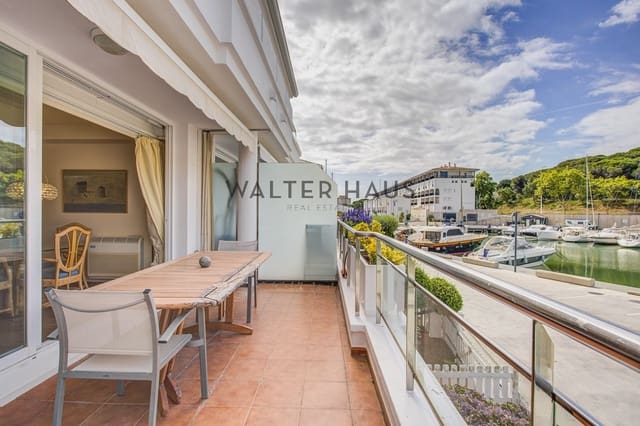 4 bedroom Villa for sale in Platja d'Aro, Castell-Platja d'Aro - € 1,200,000 (Ref: 9895172)