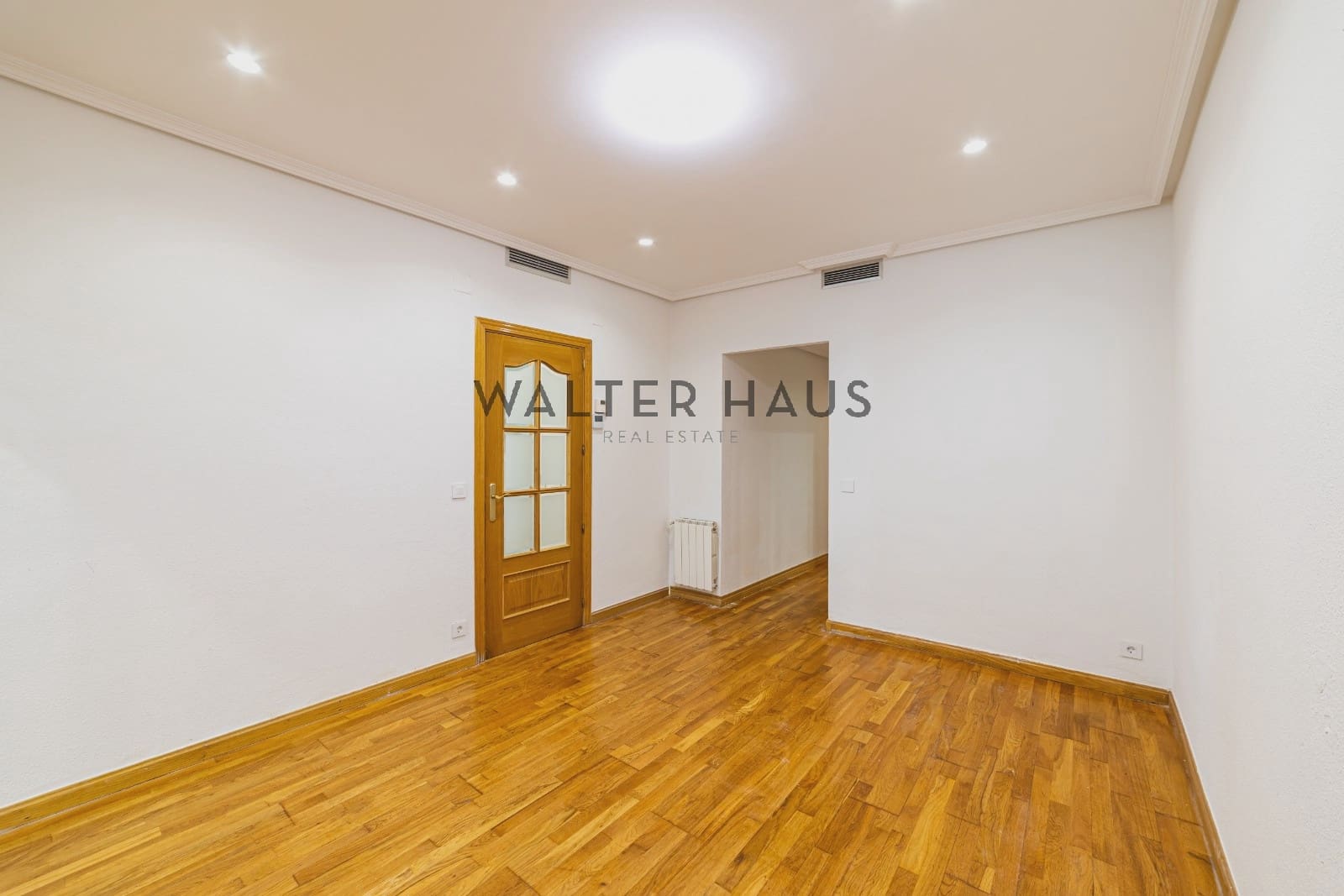5 sovrum Lägenhet till salu i Madrid stad - 980 000 € (Ref: 9895374)